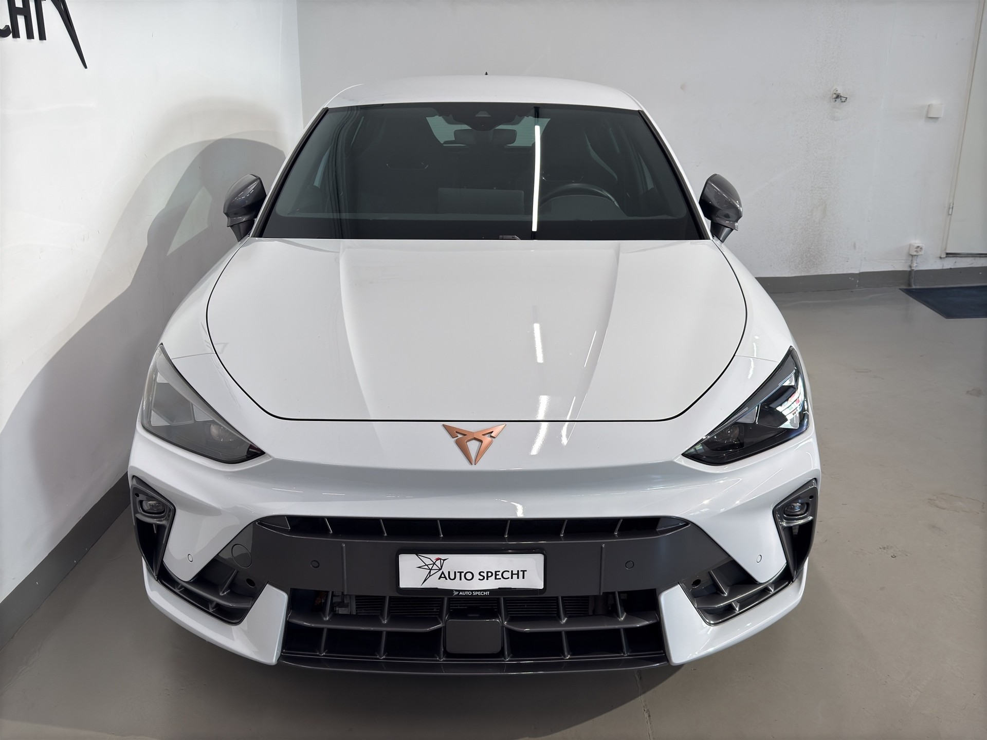 CUPRA LEON 1.5 TSI DSG-showroom-element-2
