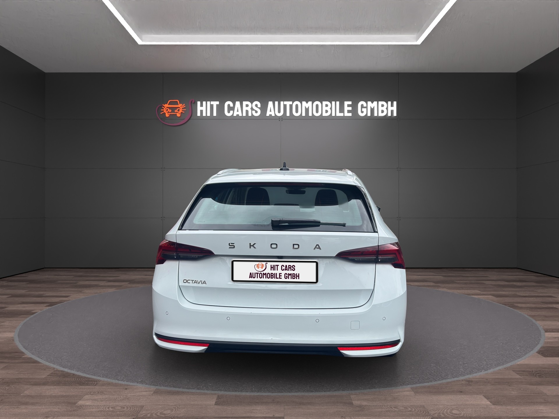 SKODA Octavia Combi 2.0 TDI DSG Selection-image-5