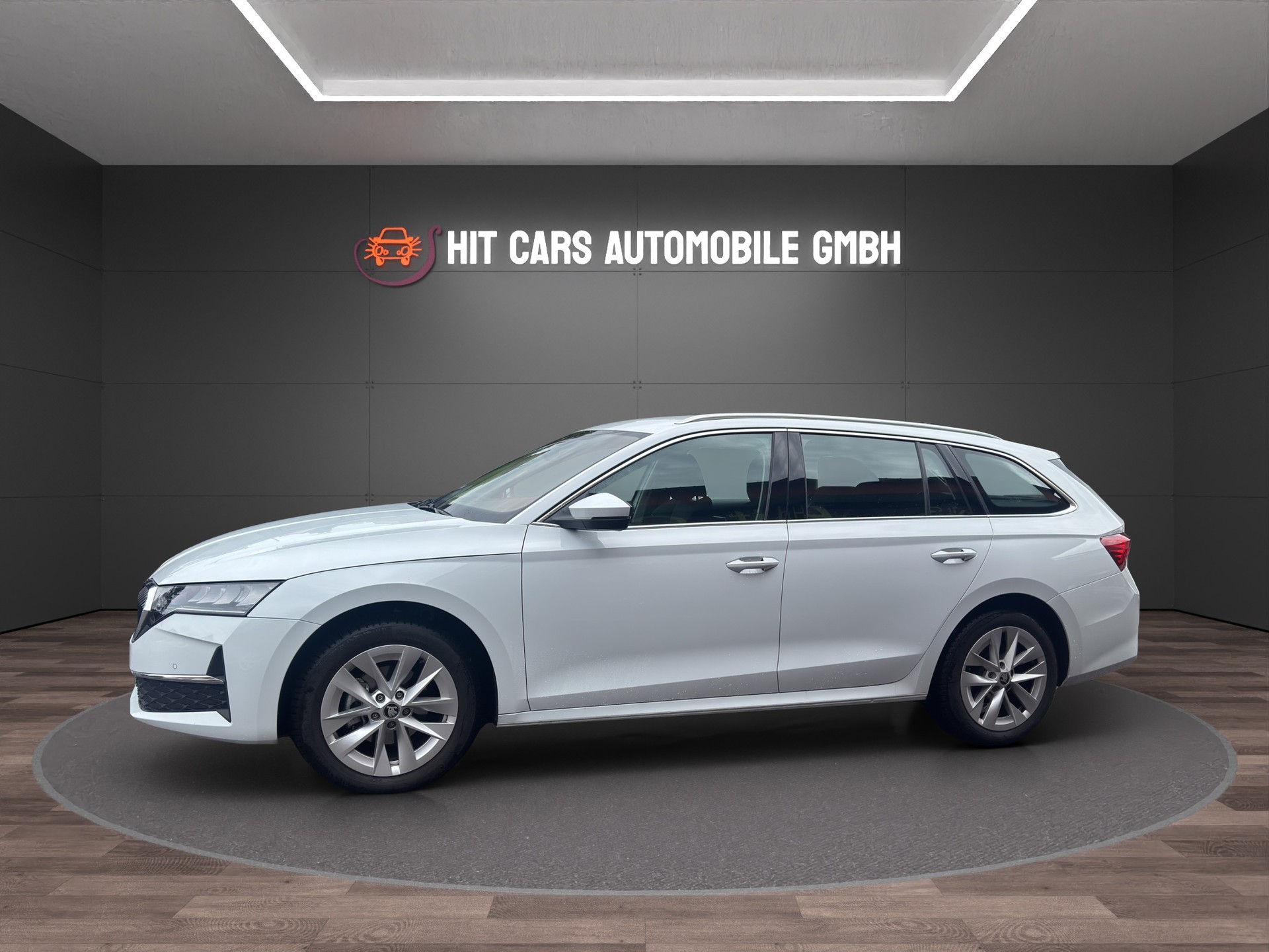 SKODA Octavia Combi 2.0 TDI DSG Selection-image-7