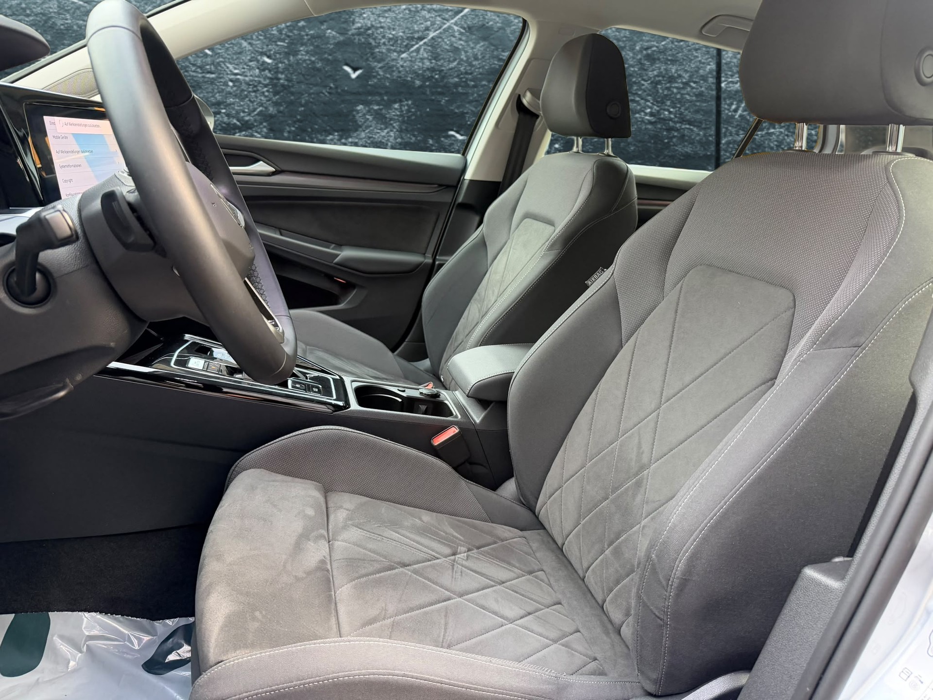 VW Golf 2.0 TSI Style DSG 4 Motion-image-14