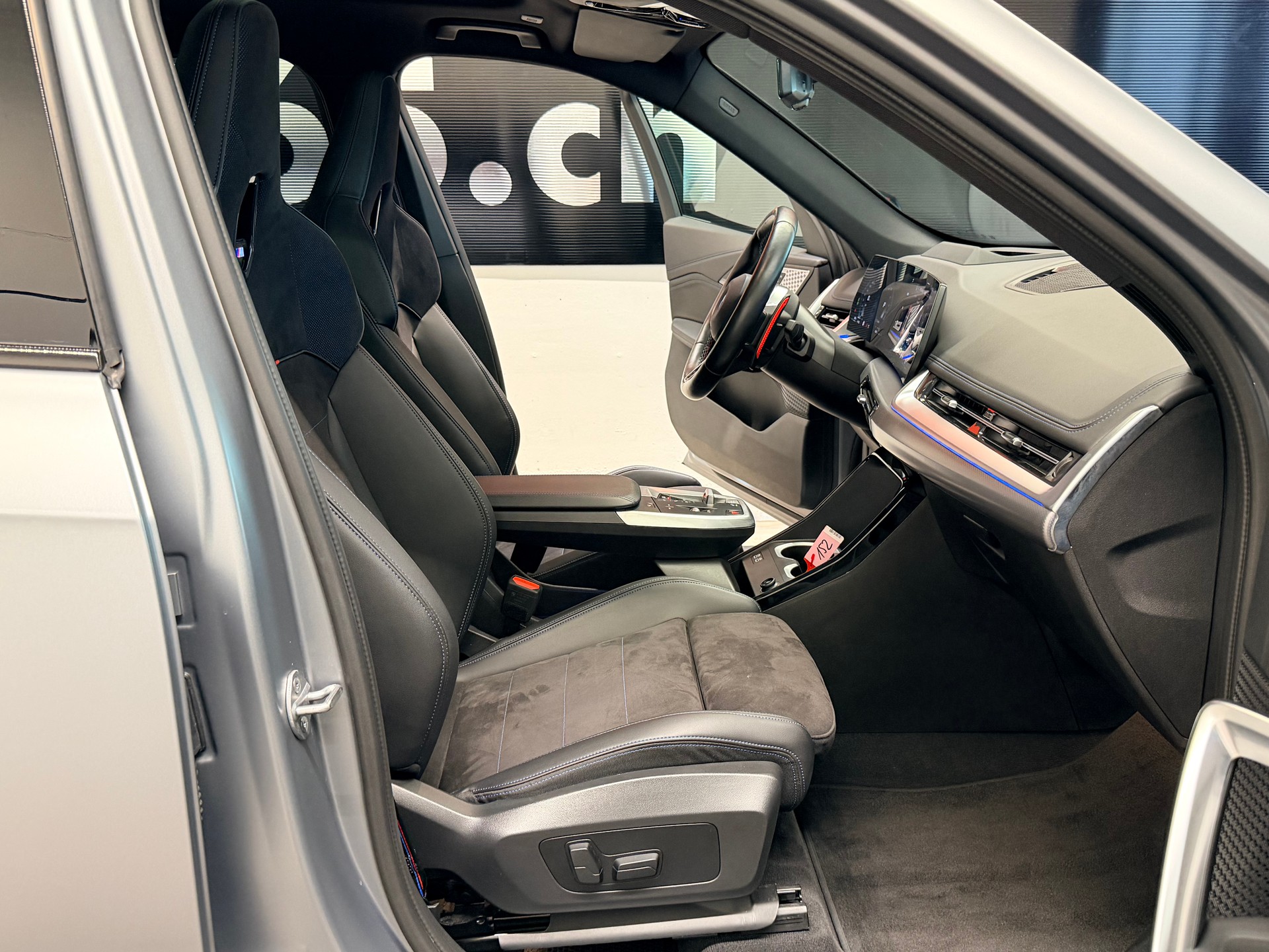 BMW X1 xDrive M35i-image-19