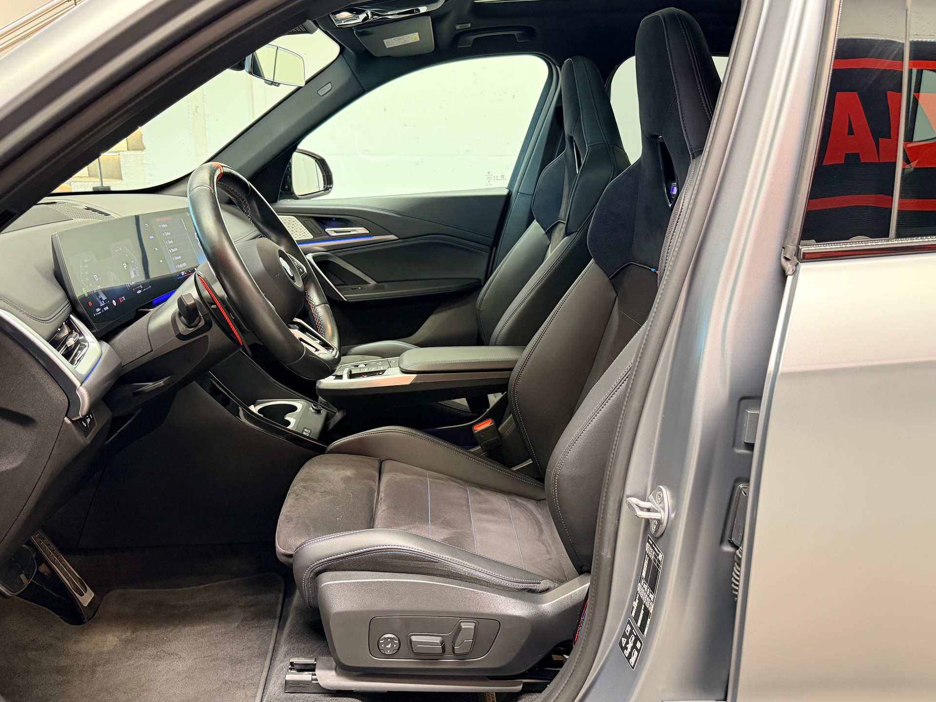 BMW X1 xDrive M35i-image-11