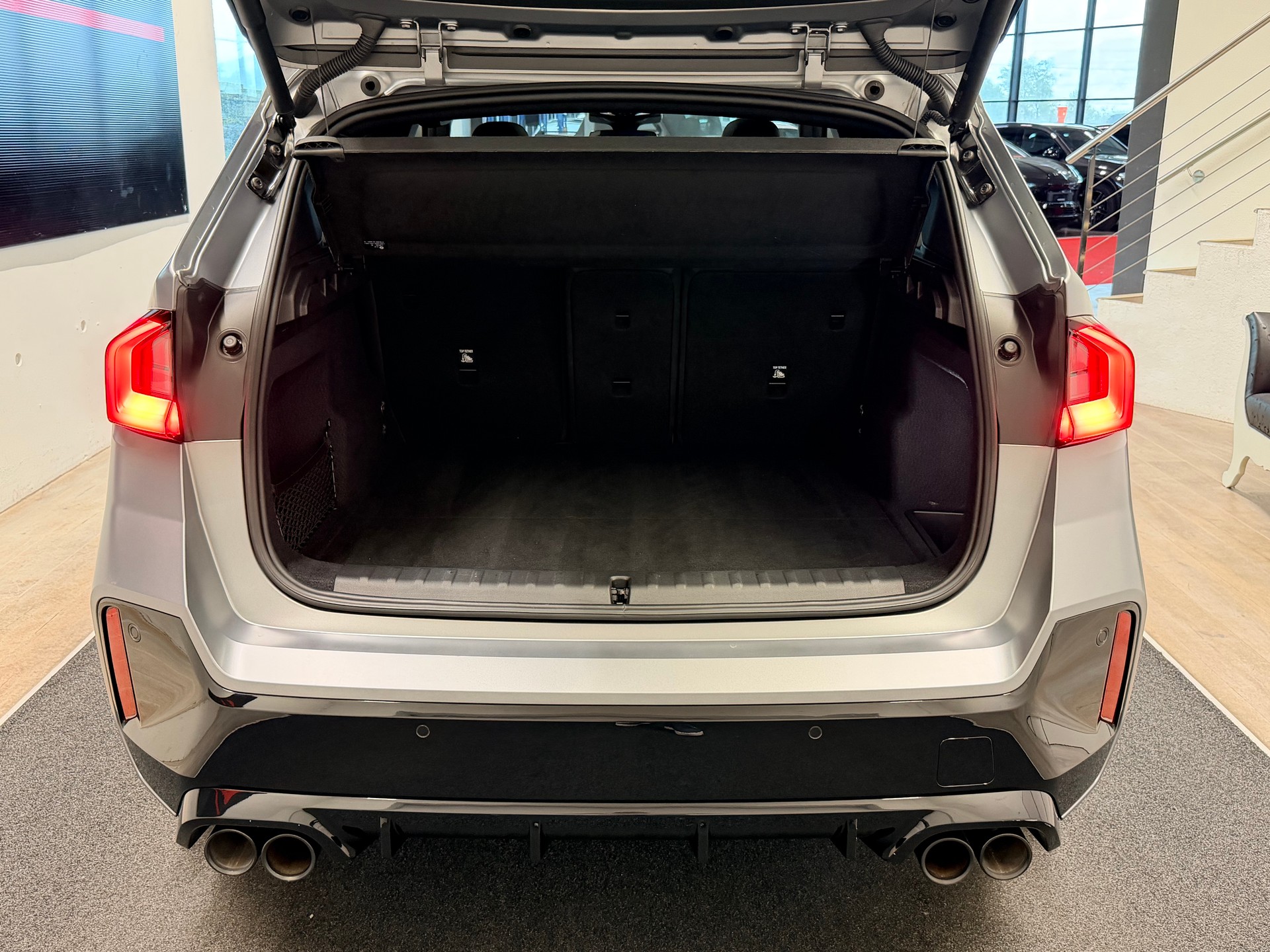 BMW X1 xDrive M35i-image-7