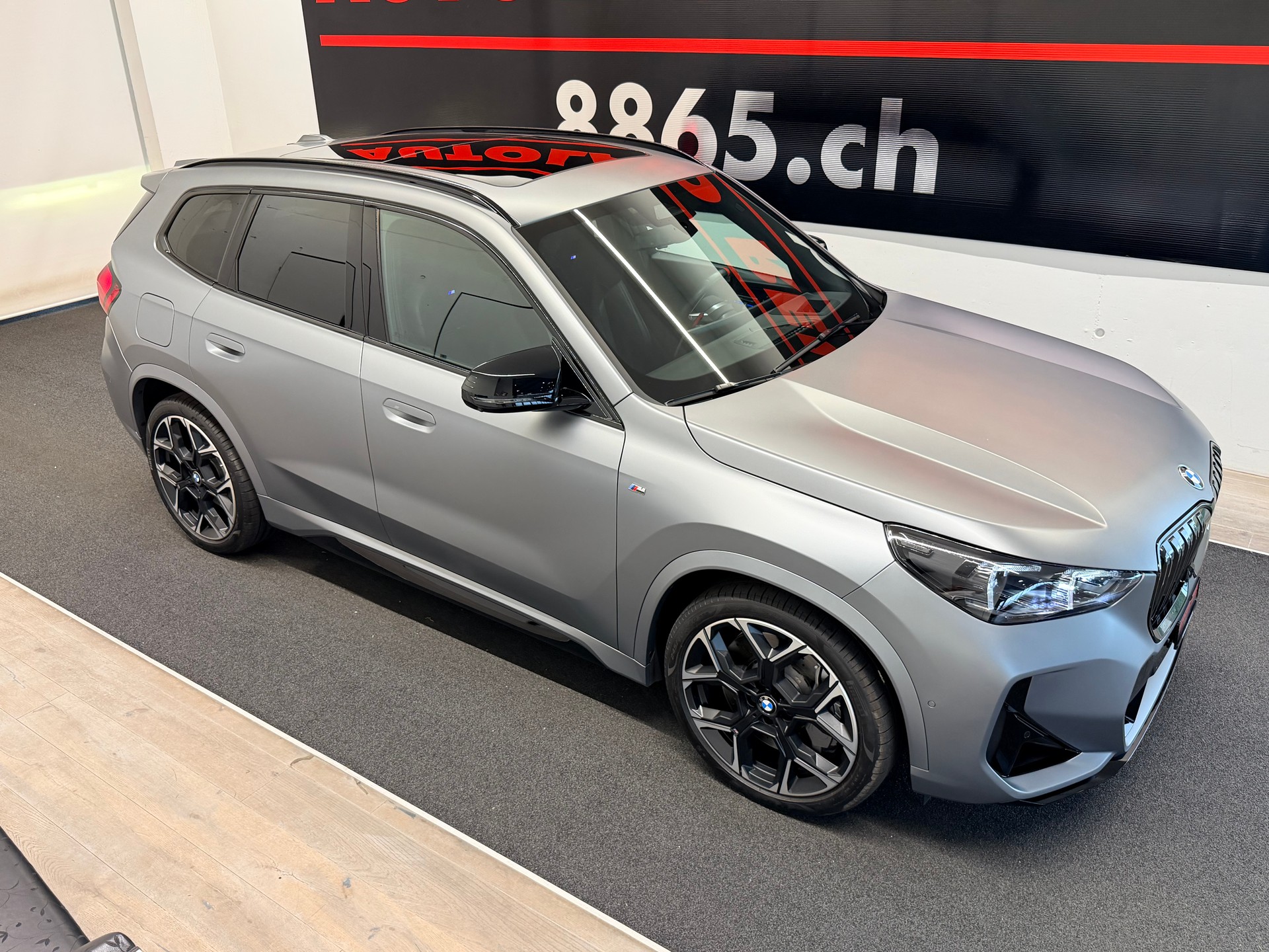 BMW X1 xDrive M35i-image-4
