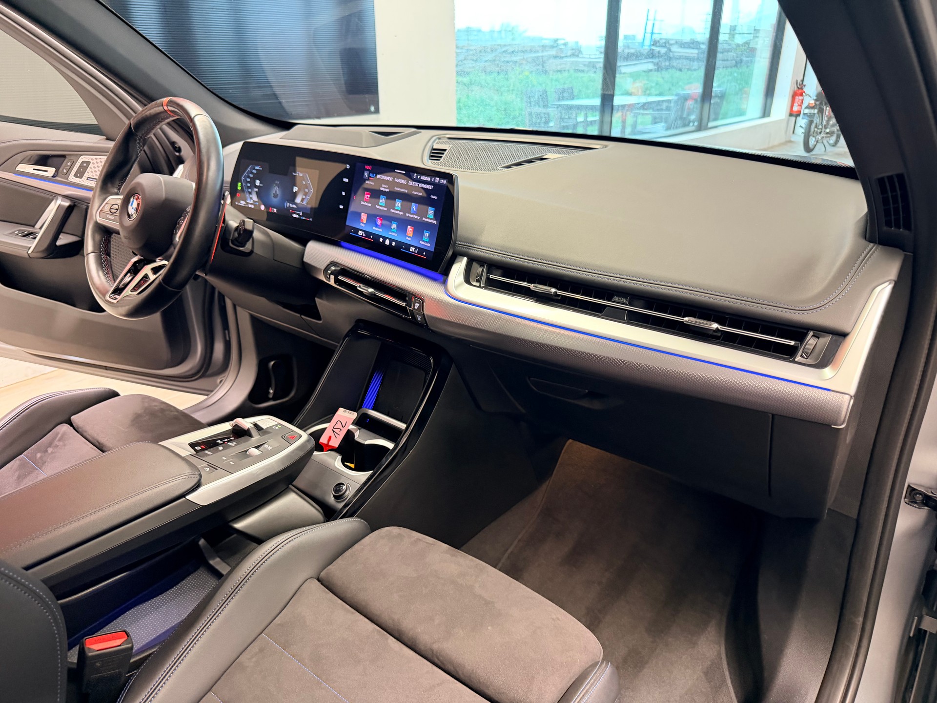 BMW X1 xDrive M35i-image-17