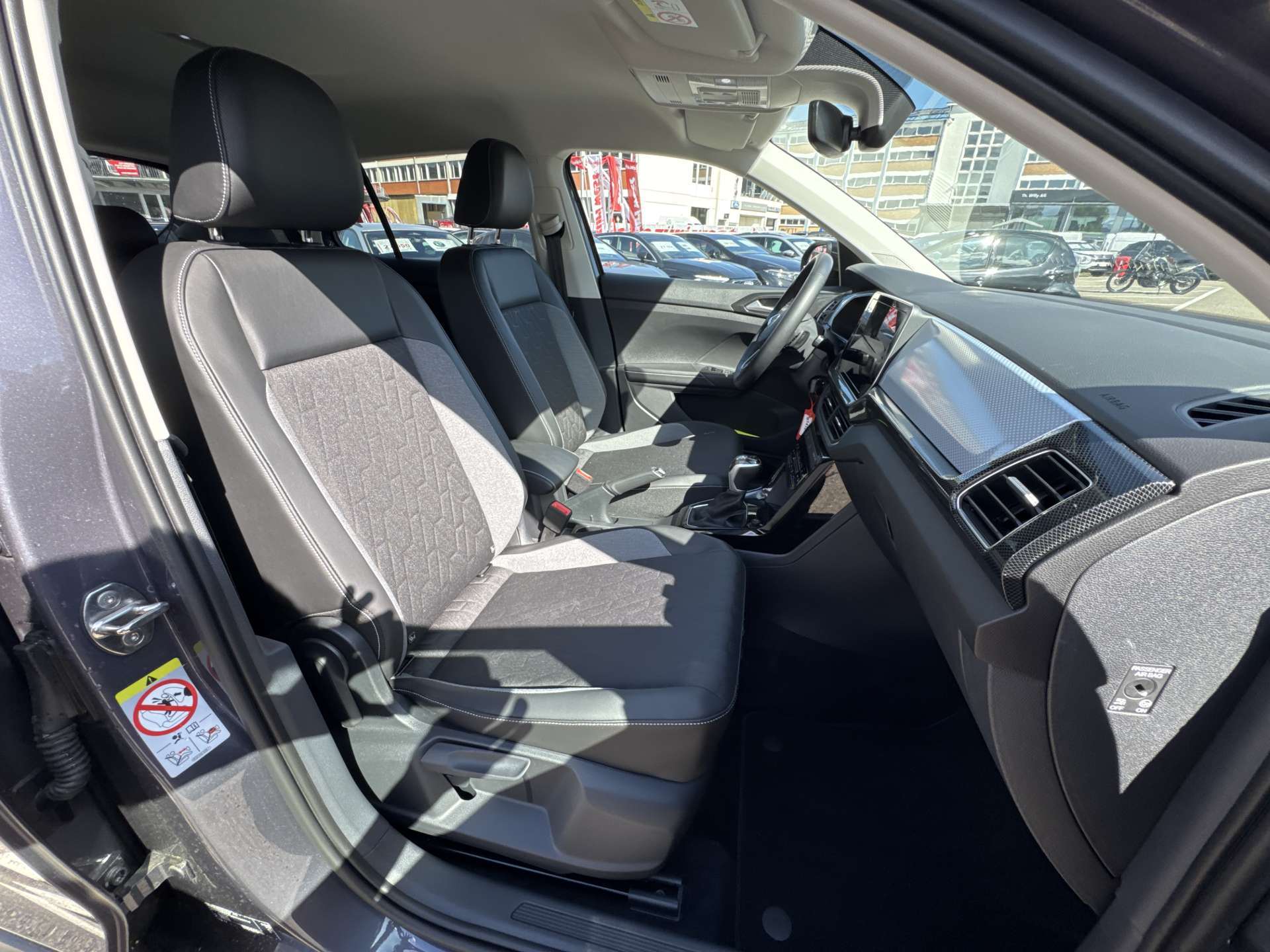 VW T-Cross 1.0 TSI EVO Life GOAL DSG-Automat-image-12