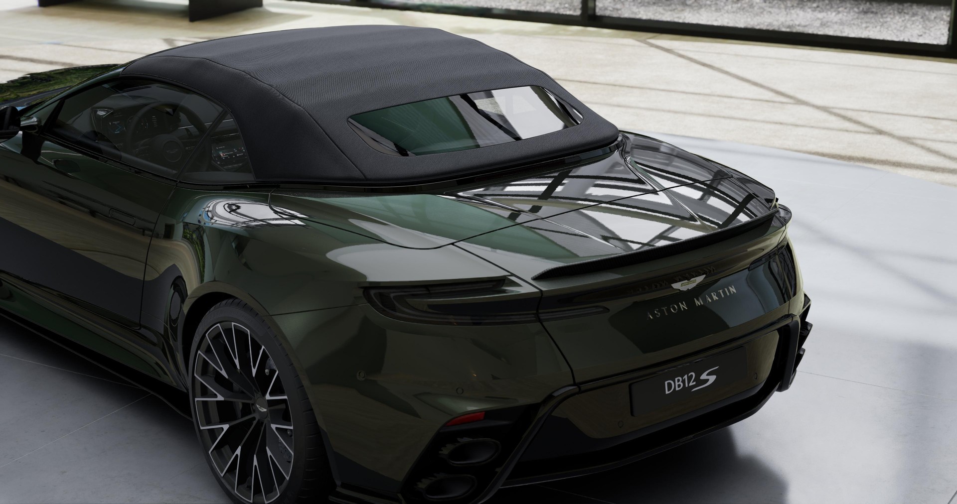 ASTON MARTIN DB12 Volante 4.0 S V8 Bi-Turbo-image-24