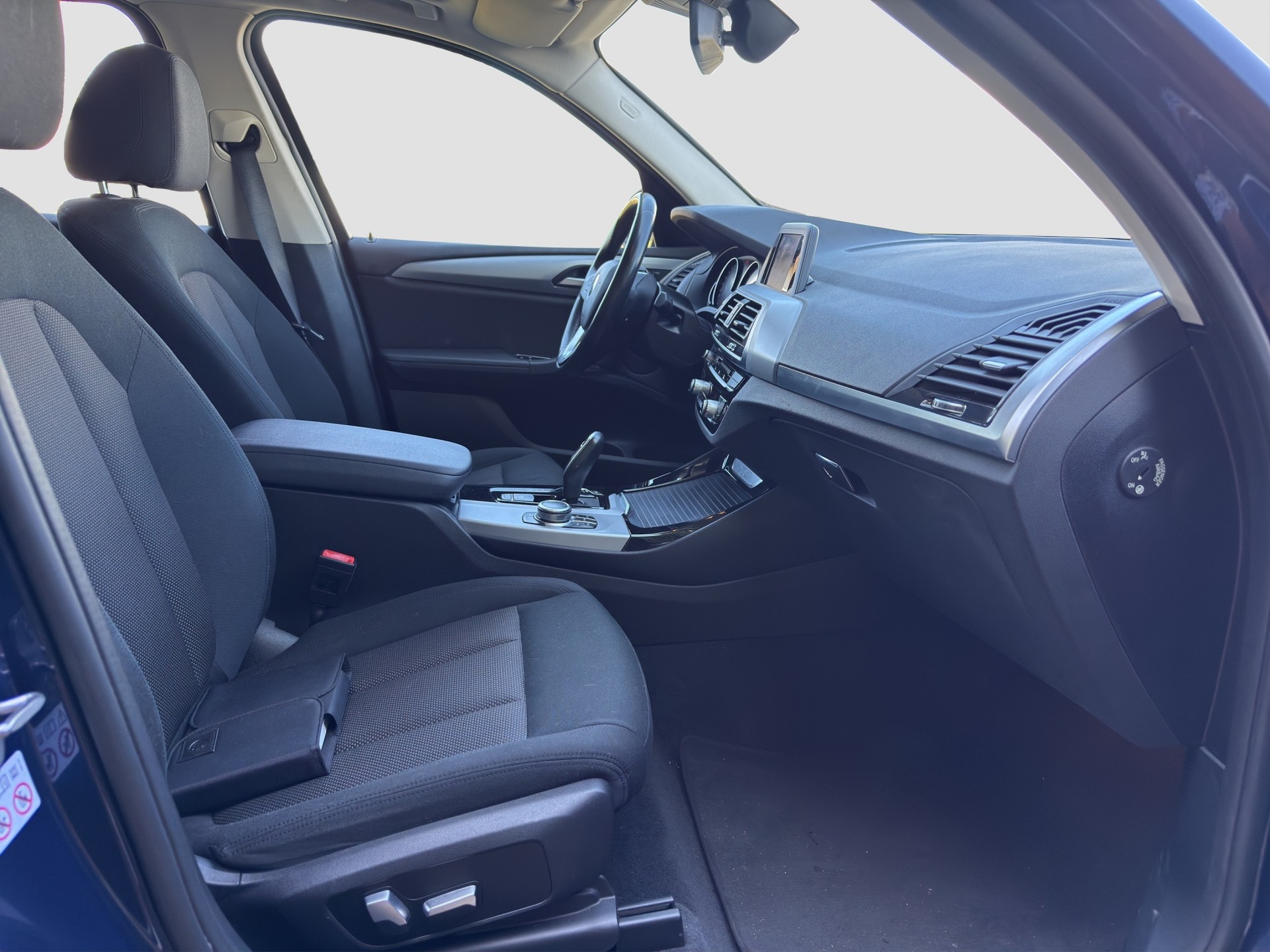 BMW X3 xDrive 20d xLine Steptronic ** Frisch ab MFK & Service **-image-10