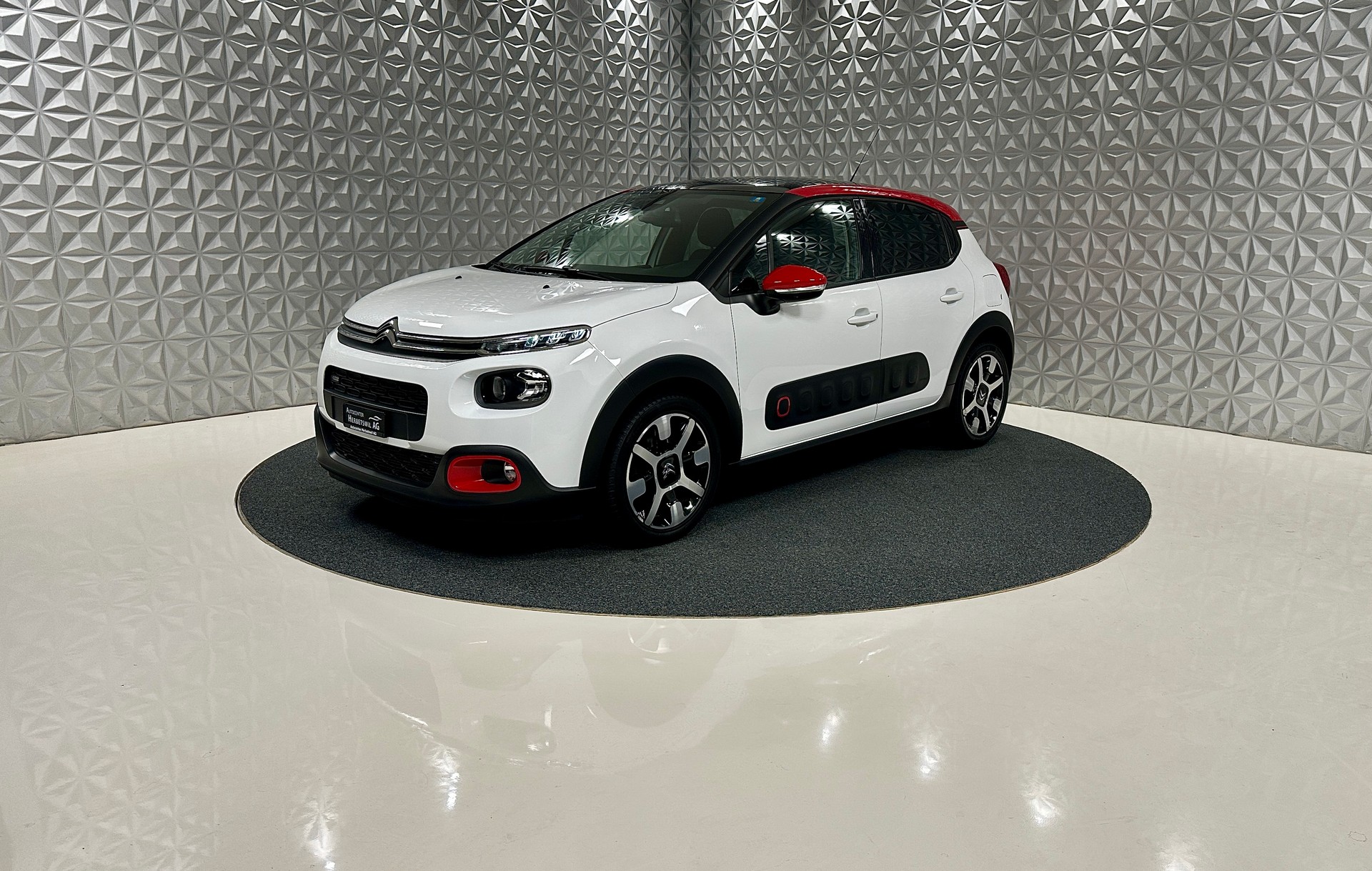 CITROEN C3 1.2i PureTech Shine