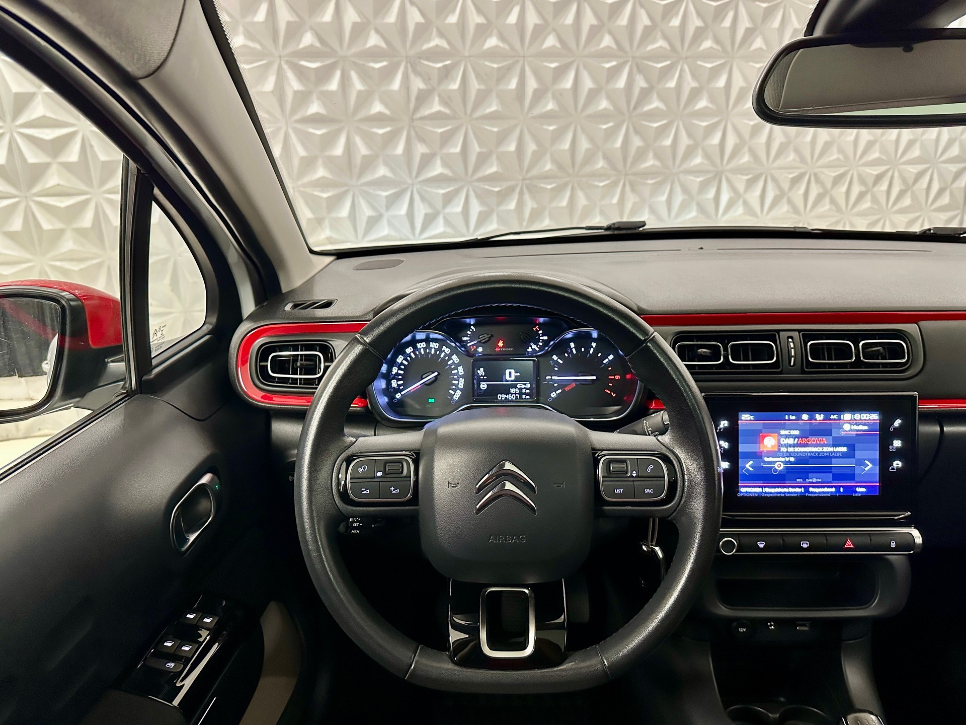 CITROEN C3 1.2i PureTech Shine-image-20