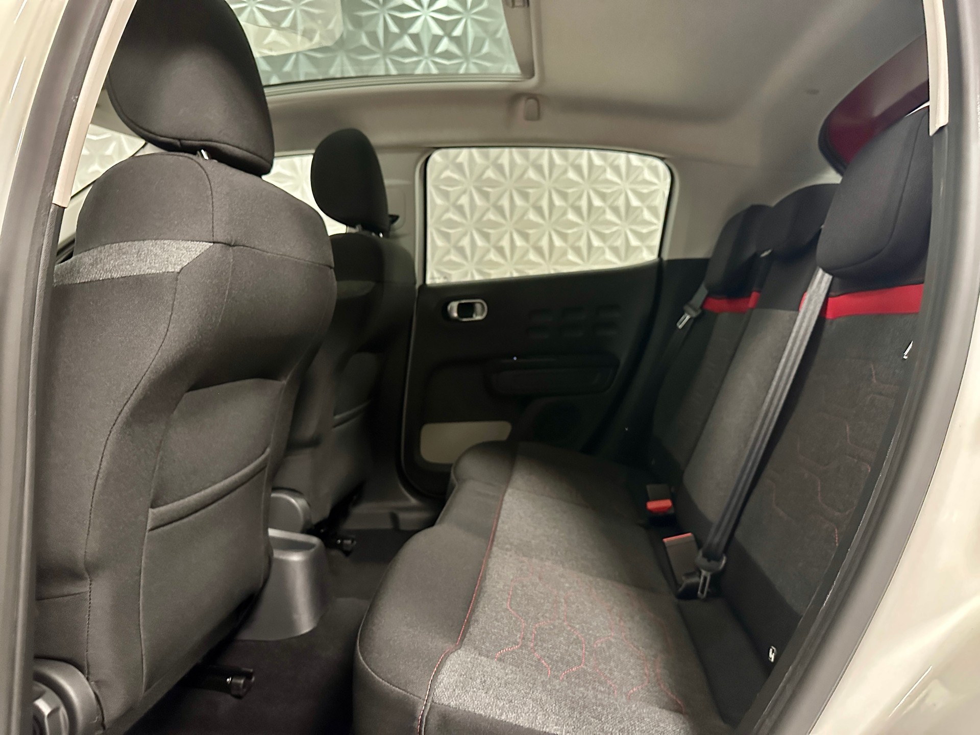 CITROEN C3 1.2i PureTech Shine-image-13