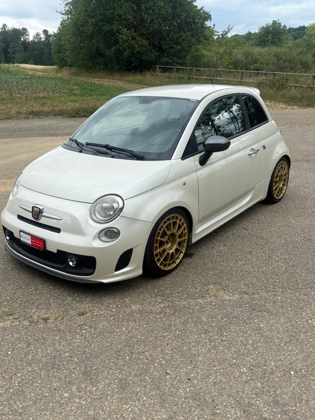 FIAT 500 Abarth-image-0
