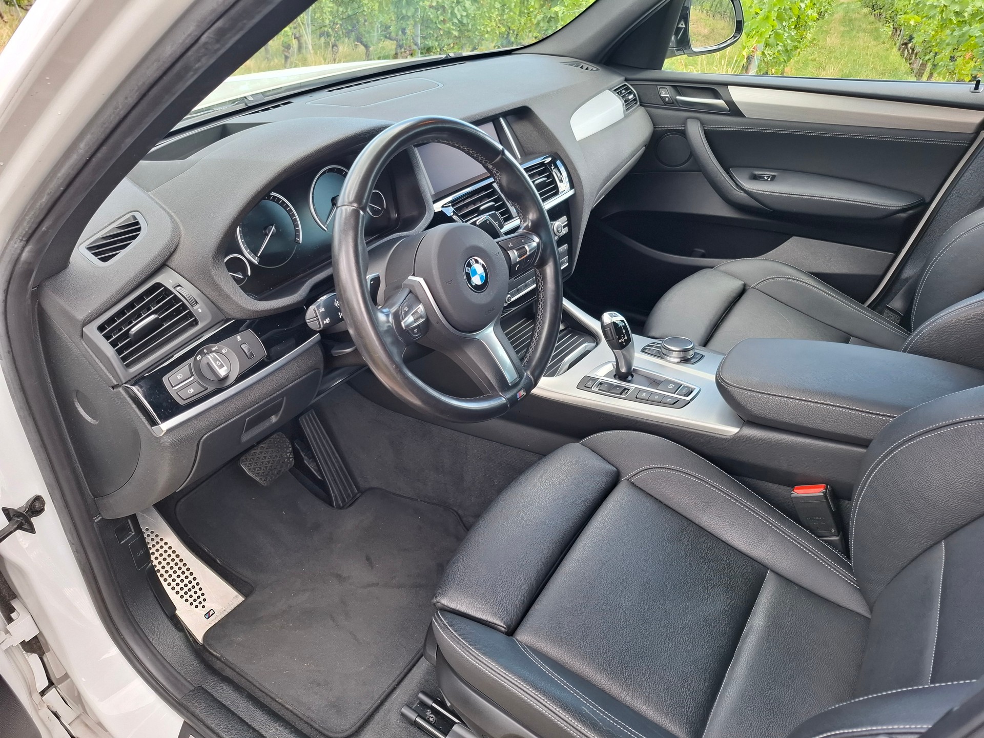 BMW X3 xDrive 20d M Sport Steptronic-image-9