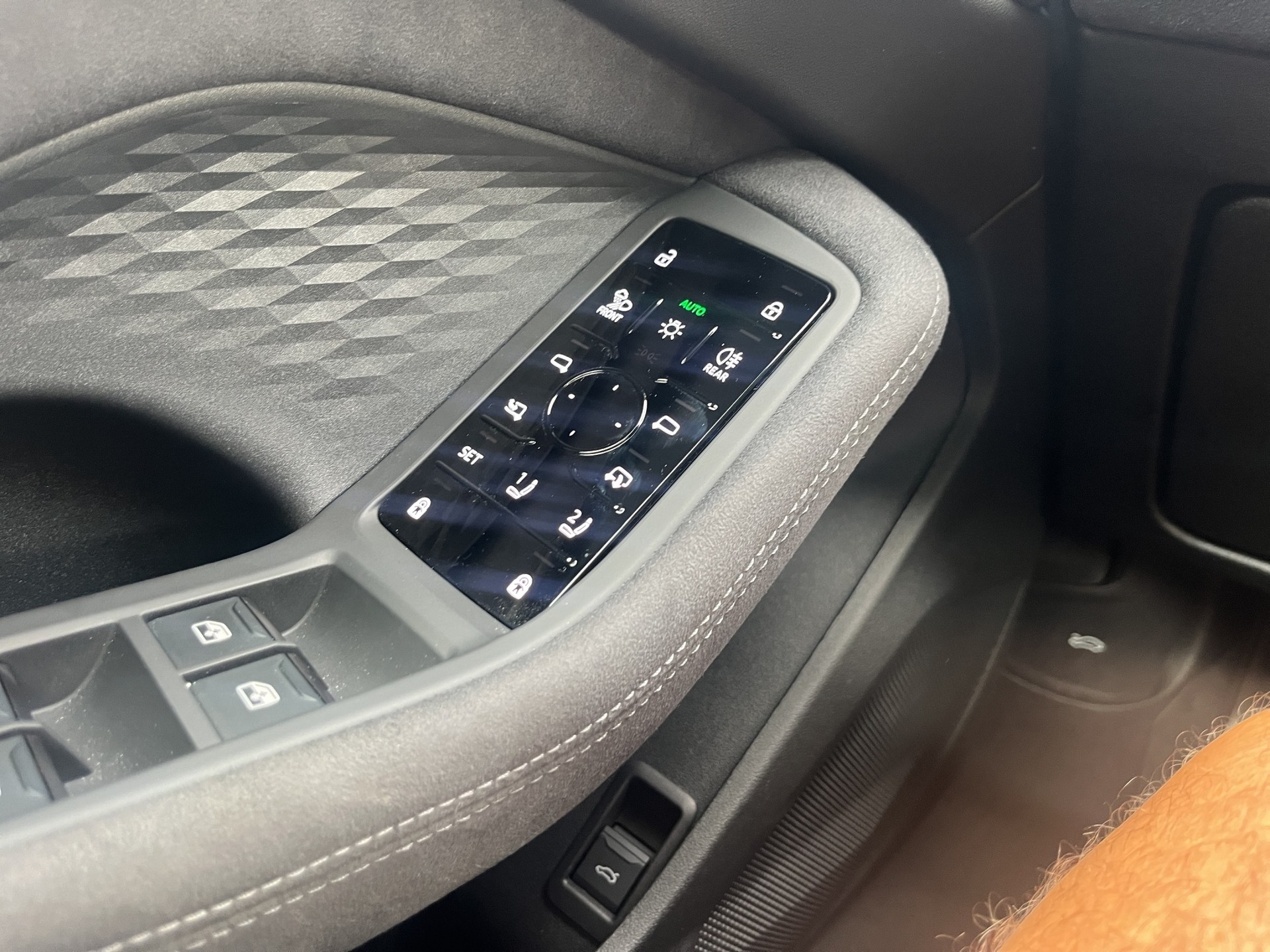AUDI S5 Limousine TFSI quattro S tronic *5 Jahre Audi Werks-Garantie, Standheizung, AHK, B&O, Panodach, Neupreis Fr. 117'310.-*-image-18