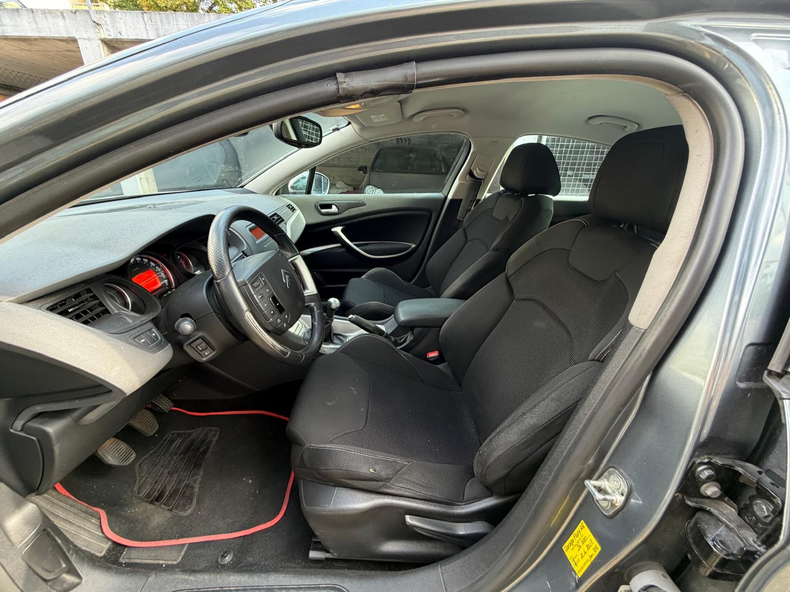 CITROEN C5 Berline 2.0i Dynamique-image-7