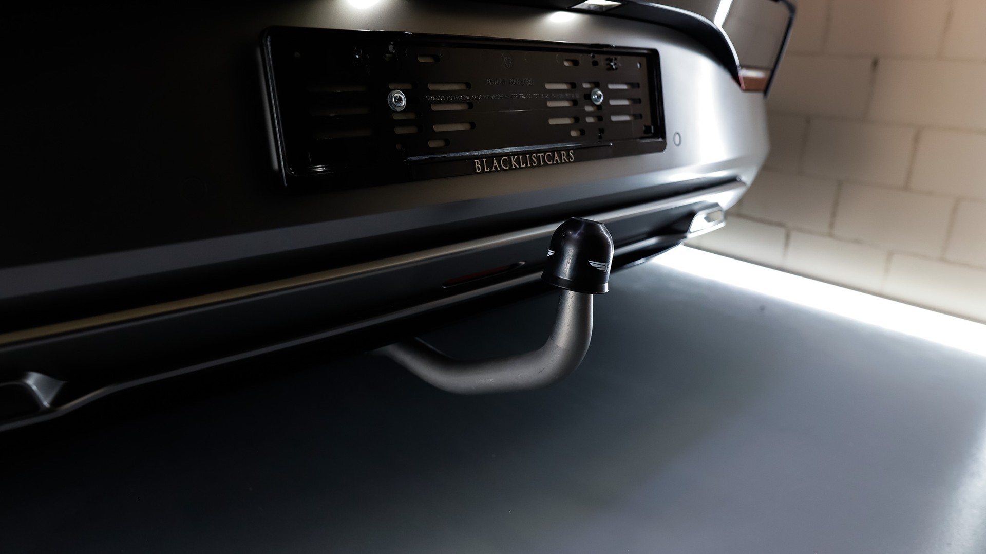 GENESIS GV60 77.4 kWh Sport Plus AWD *Himalayan Gray*-image-6