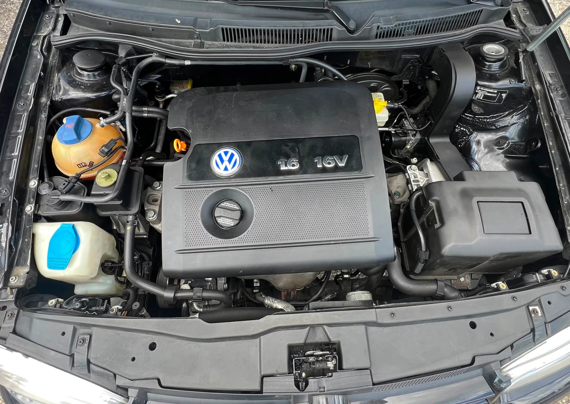 VW Golf 1.6 16V Comfortline-image-11