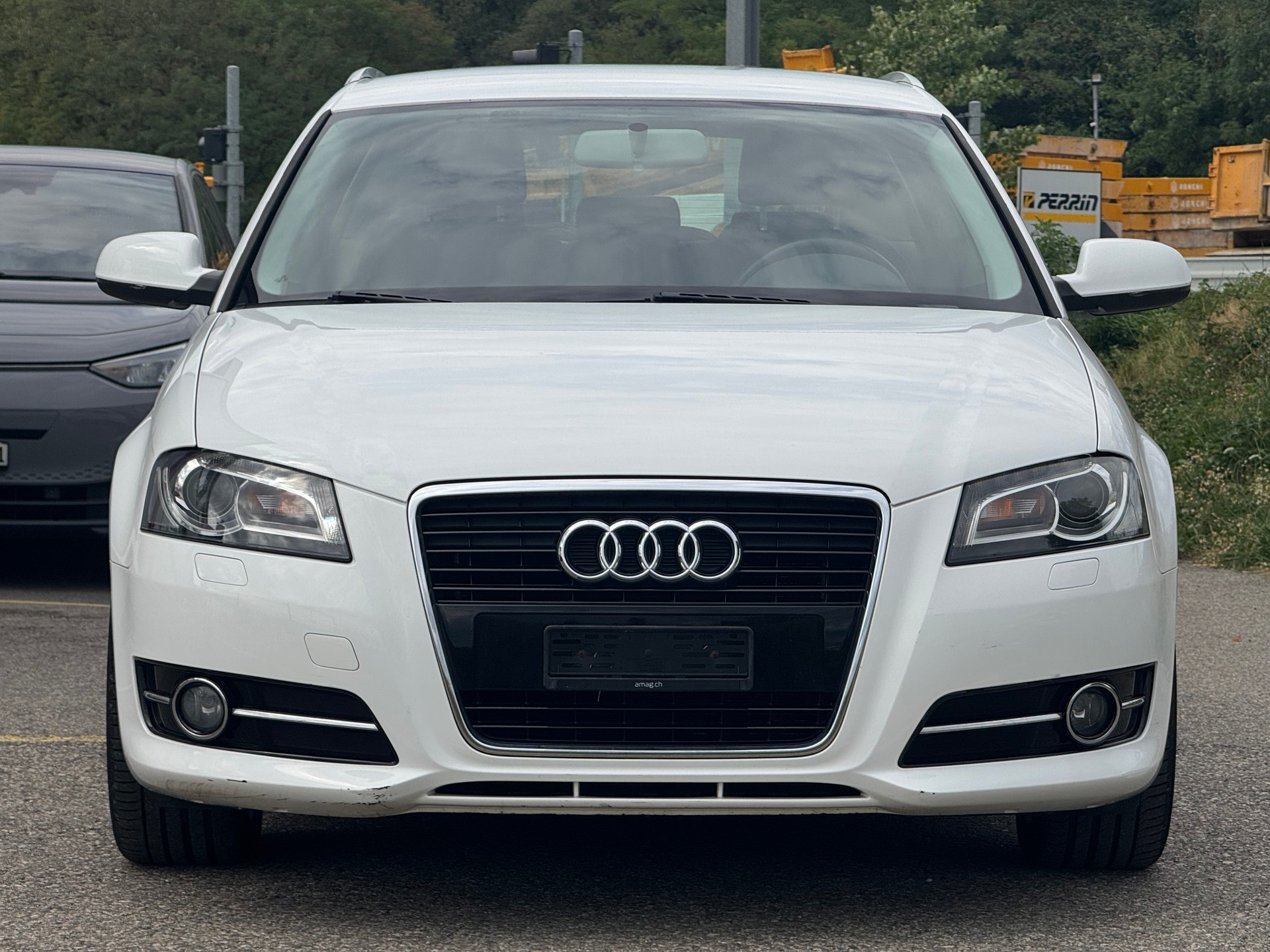 AUDI A3 Sportback 1.6 TDI Attraction-image-1