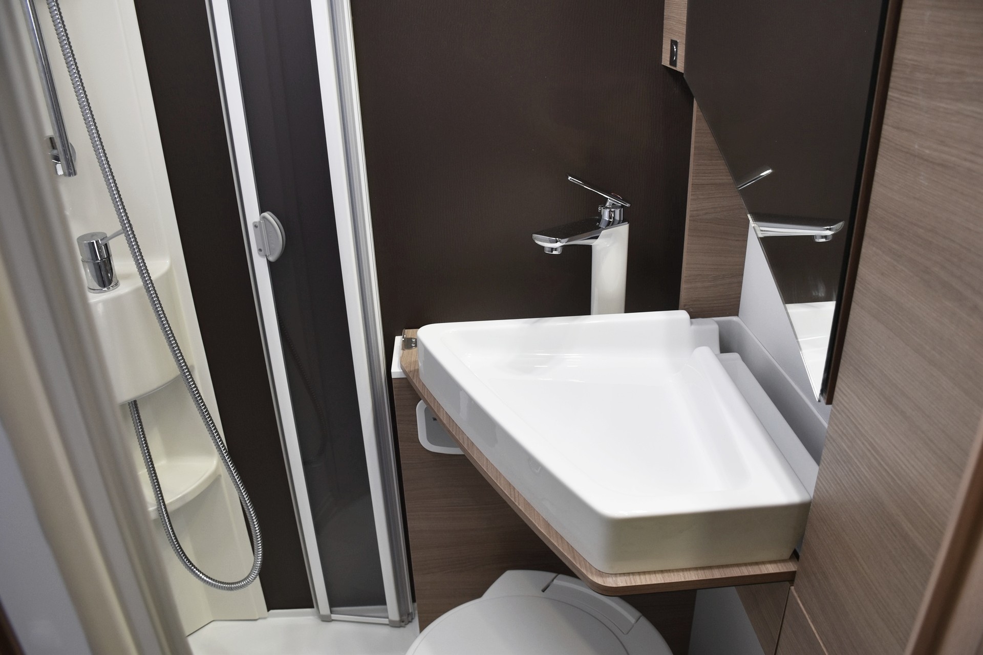 ADRIA COMPACT SL PLUS 2,3 DIESEL AUTOMAT FIAT DUCATO MJ2 150-image-12