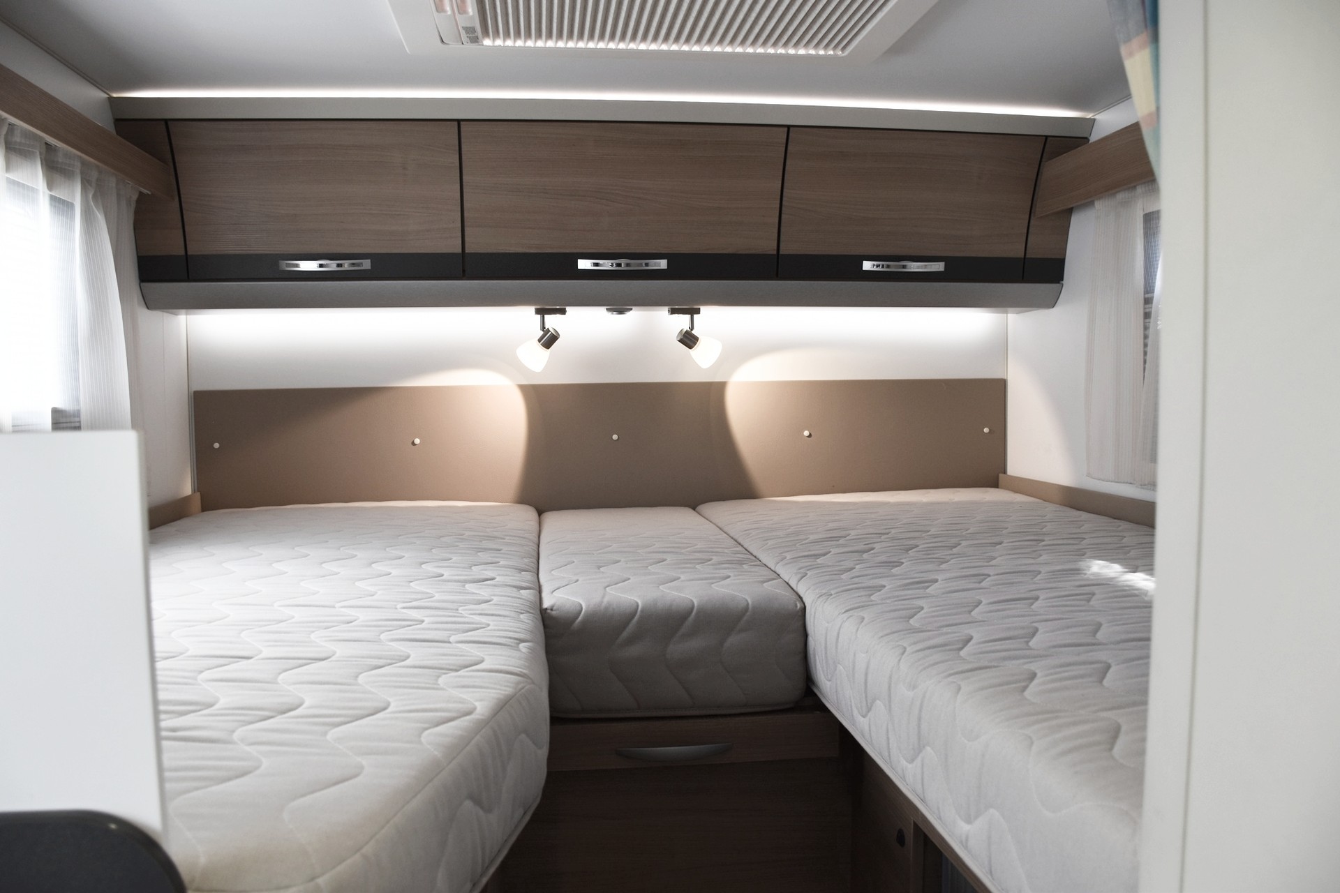 ADRIA COMPACT SL PLUS 2,3 DIESEL AUTOMAT FIAT DUCATO MJ2 150-image-4
