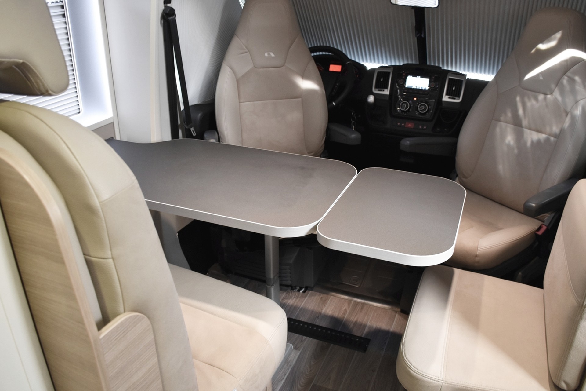 ADRIA COMPACT SL PLUS 2,3 DIESEL AUTOMAT FIAT DUCATO MJ2 150-image-9