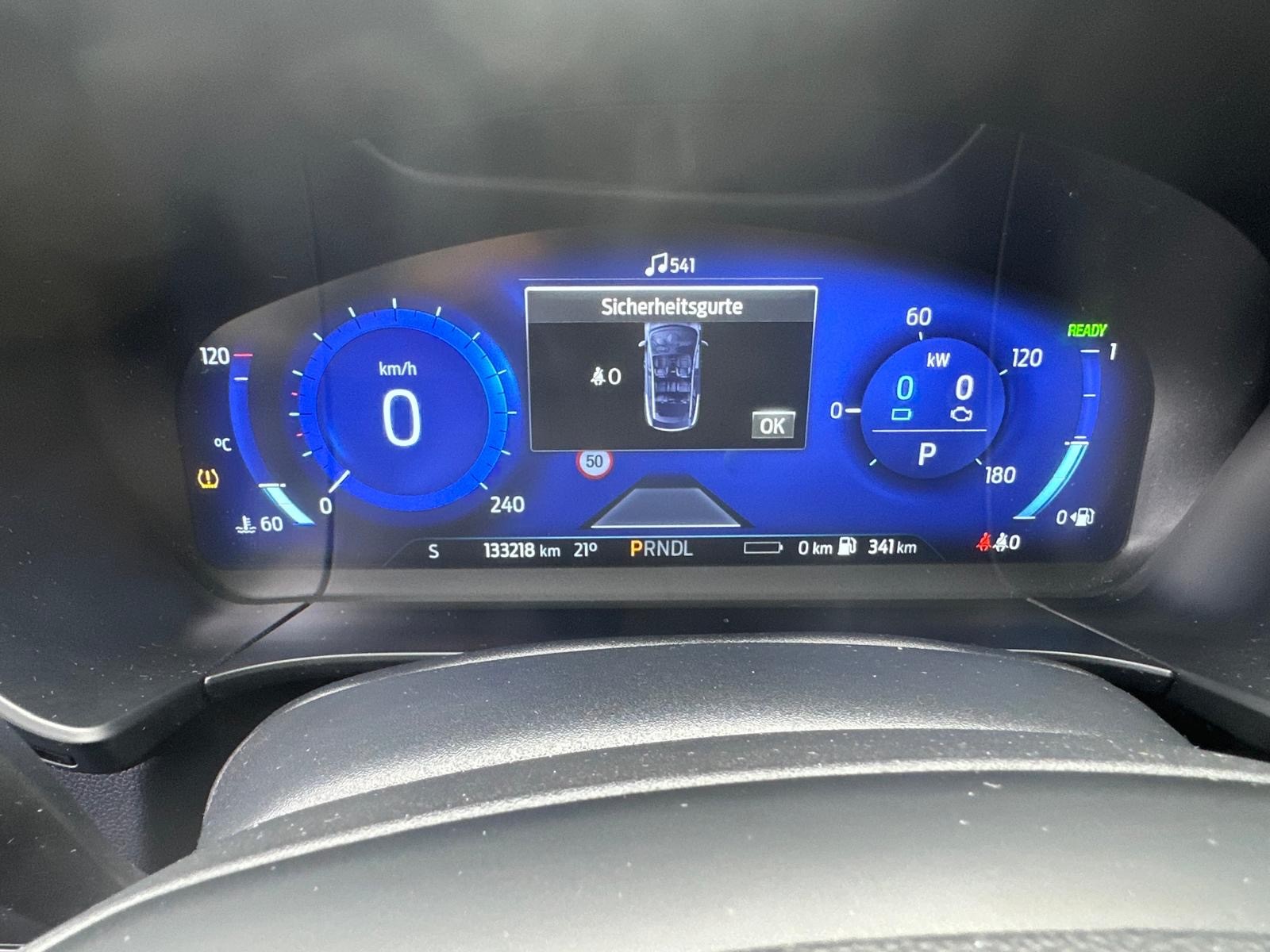 FORD Kuga 2.5 PHEV ST-Line X 2WD-image-17
