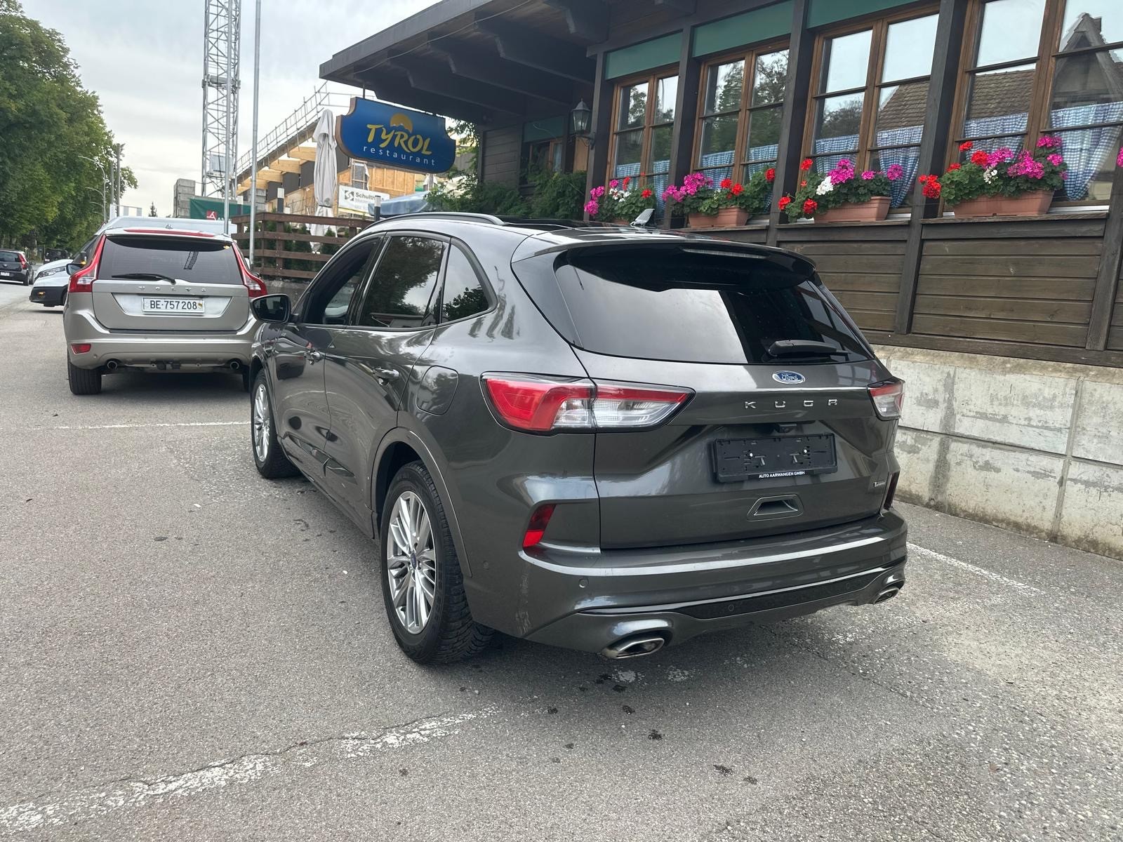 FORD Kuga 2.5 PHEV ST-Line X 2WD-showroom-element-2