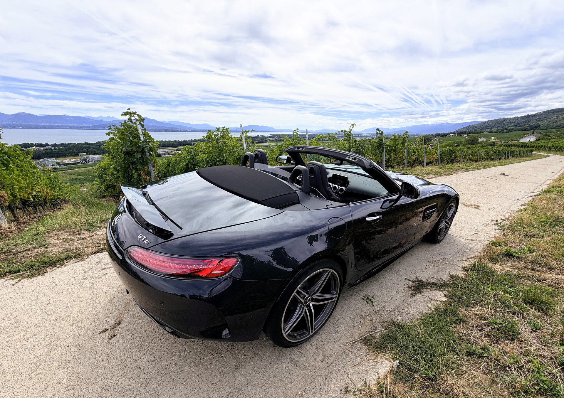 MERCEDES-BENZ AMG GT C Roadster Speedshift DCT-image-9