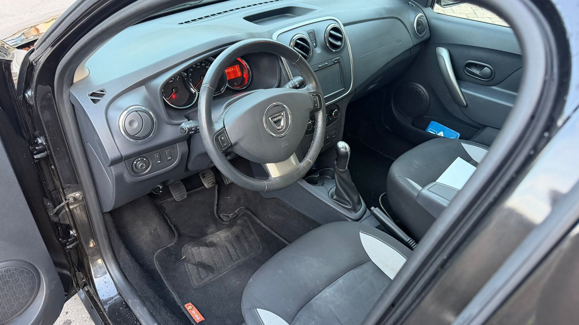 DACIA 0.9 TCe Ambiance S/S-image-4