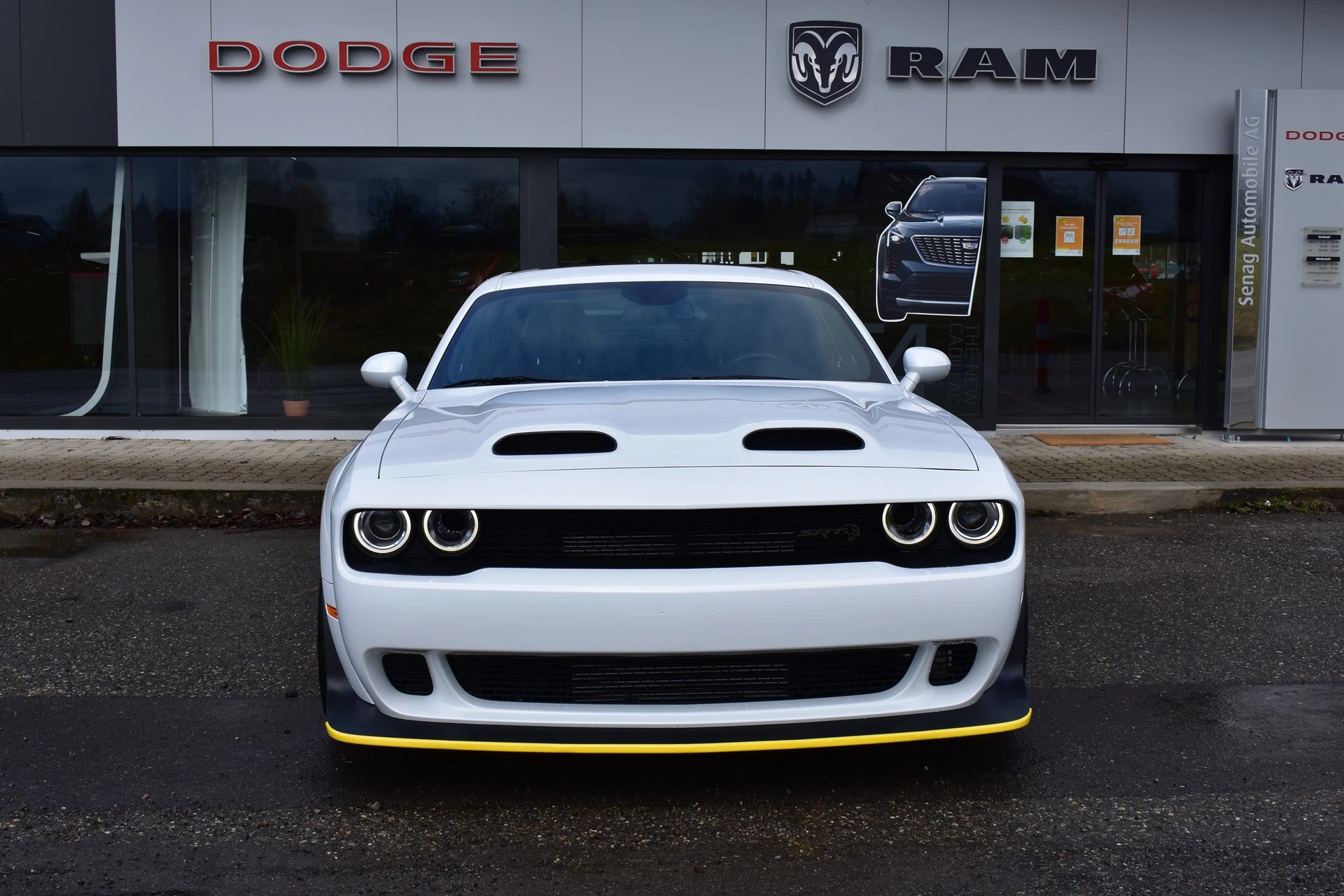 DODGE Challenger Super Stock/ Redeye-image-0