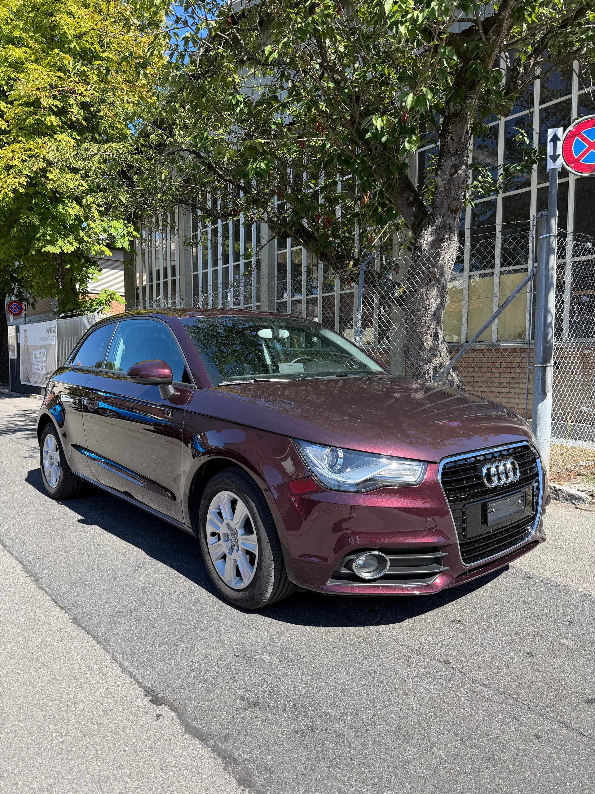 AUDI A1 1.4 TFSI Attraction S-tronic-image-0