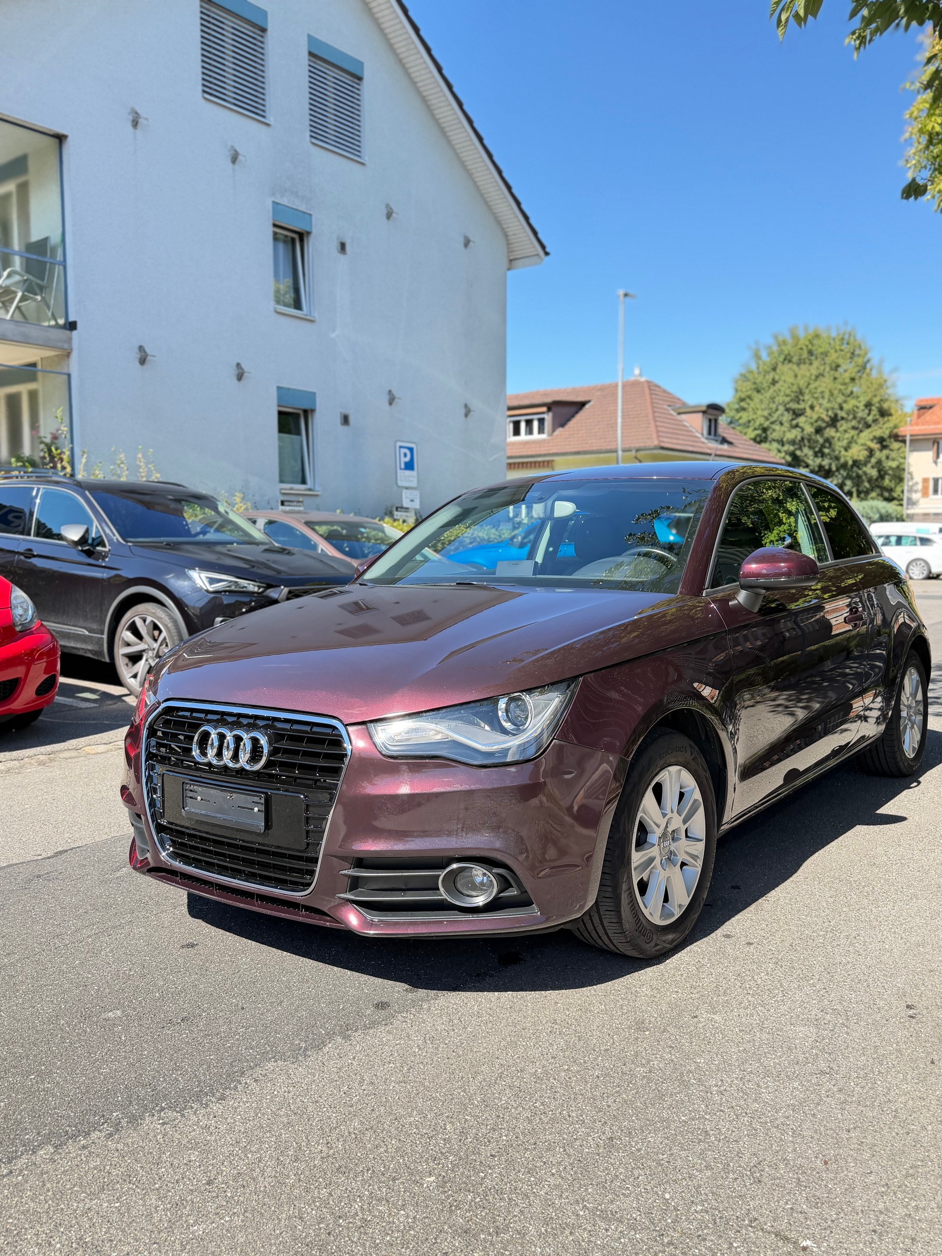 AUDI A1 1.4 TFSI Attraction S-tronic-image-2