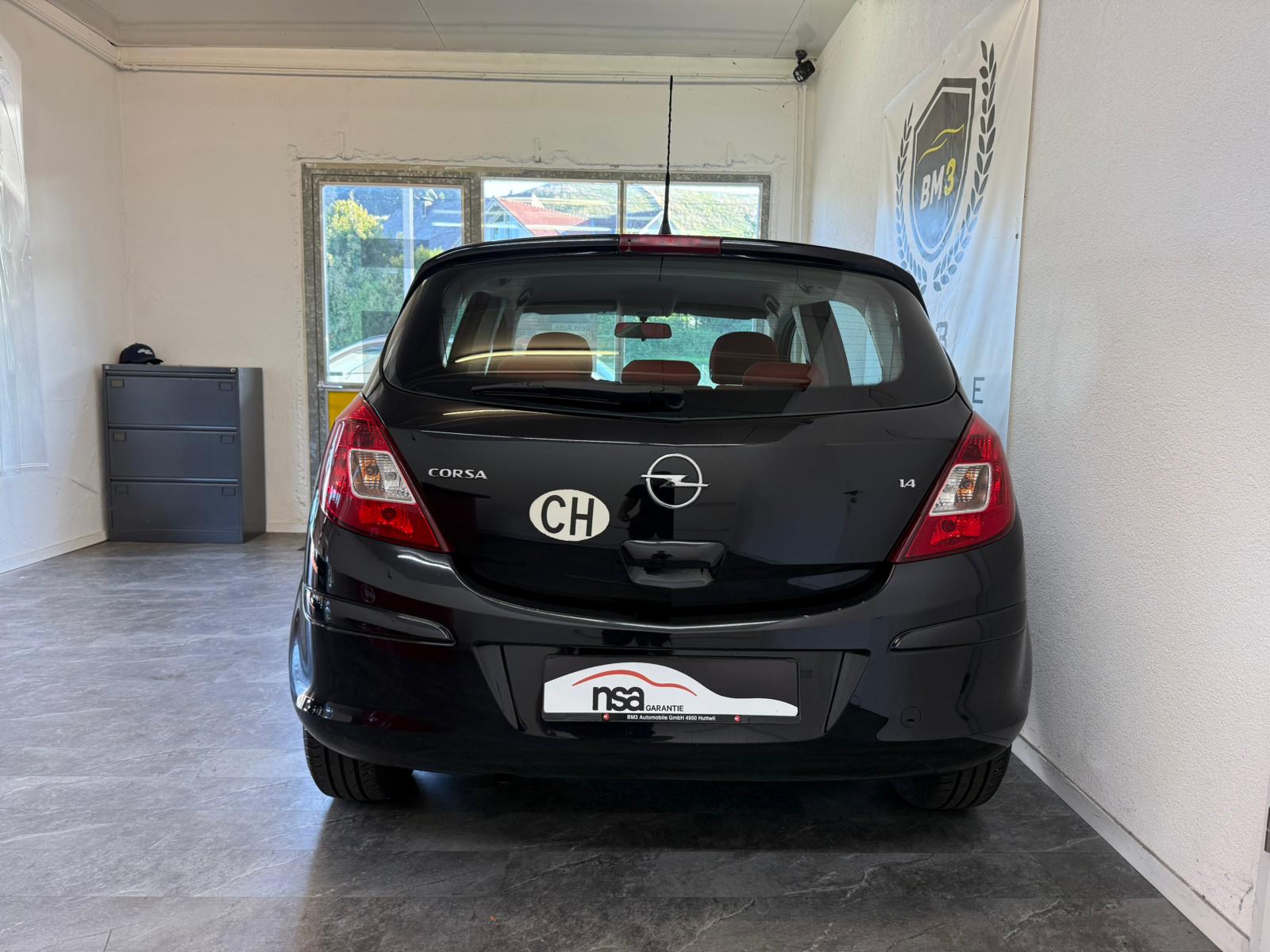 OPEL Corsa 1.4 TP Enjoy-image-3