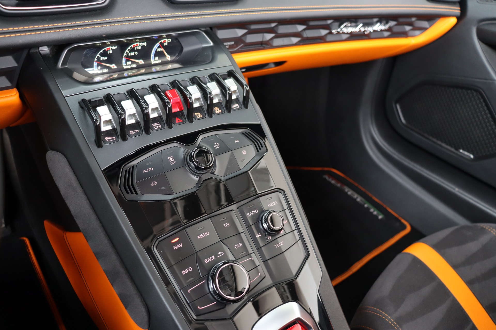 LAMBORGHINI Huracan LP610-4 Spyder DCT-image-16