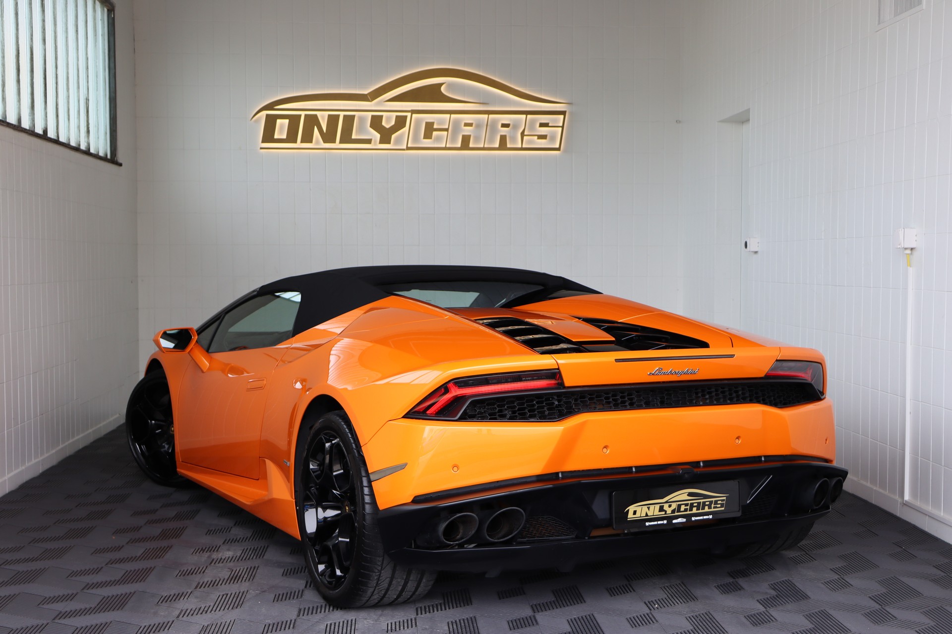 LAMBORGHINI Huracan LP610-4 Spyder DCT-image-6