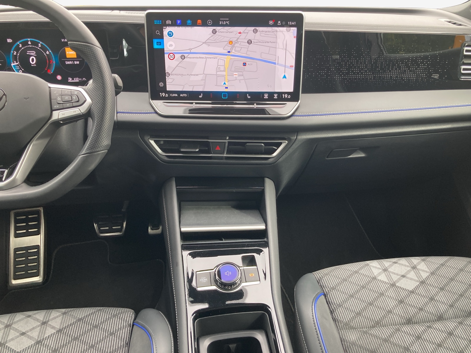 VW Tiguan 2.0 TSI DSG R-Line 4Motion-image-10