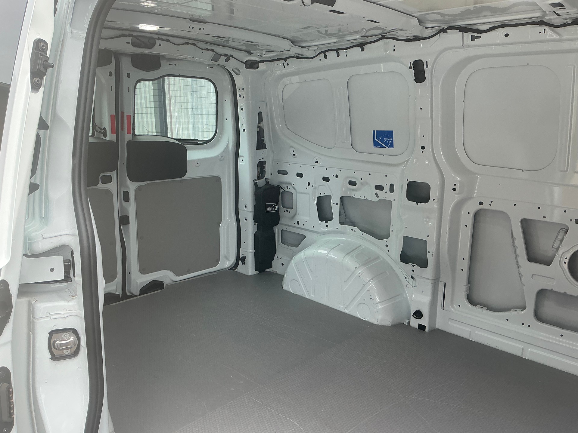 FORD Transit Custom Van PHEV 320 L1H1 MS-RT Automat-image-8