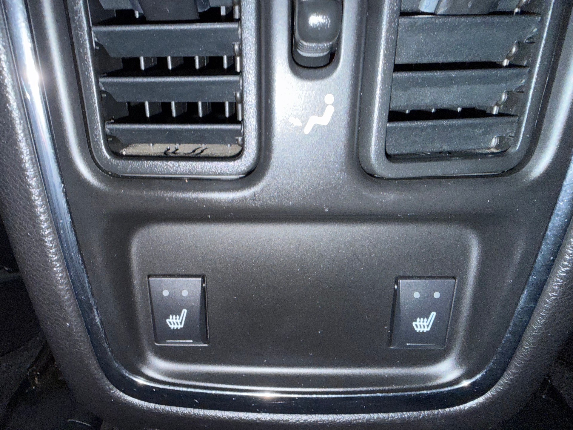 JEEP Grand Cherokee 3.0 CRD Overland Automatic-image-14