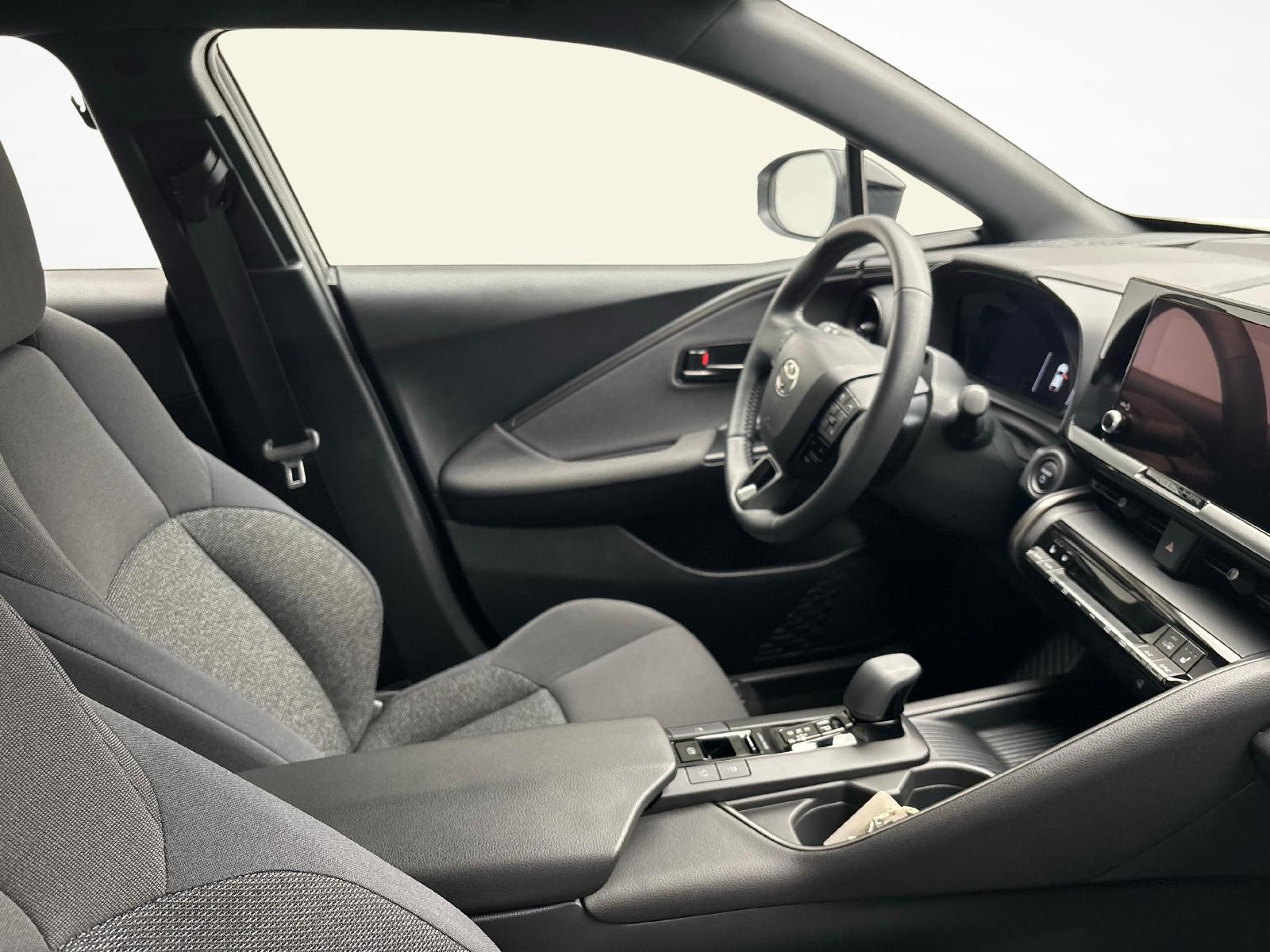 TOYOTA C-HR 1.8 HEV Comfort-image-9