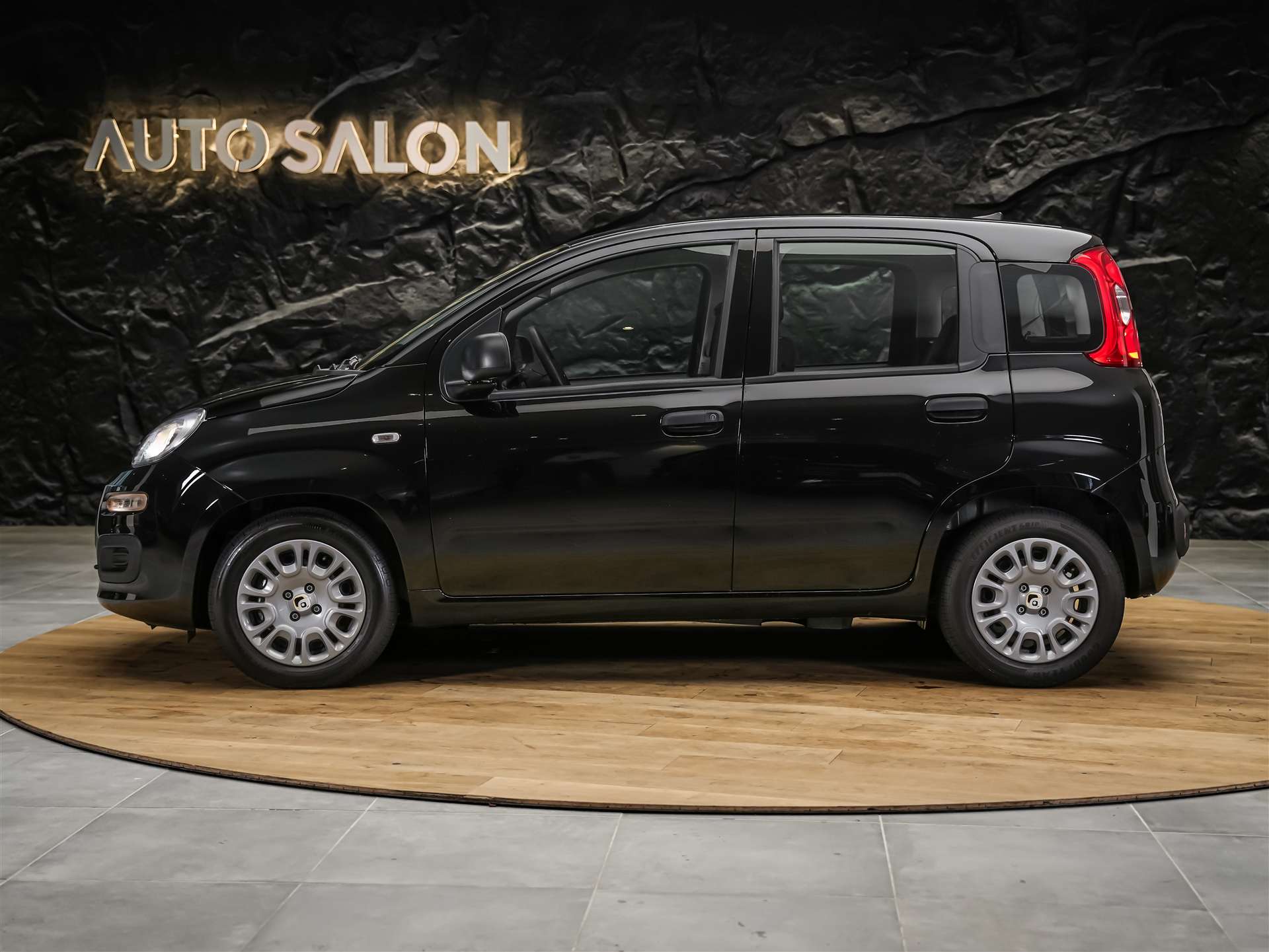 FIAT Panda 1.0 MHEV Cult *SOFORT Verfügbar*Werksgarantie*Tempomat*-showroom-element-1