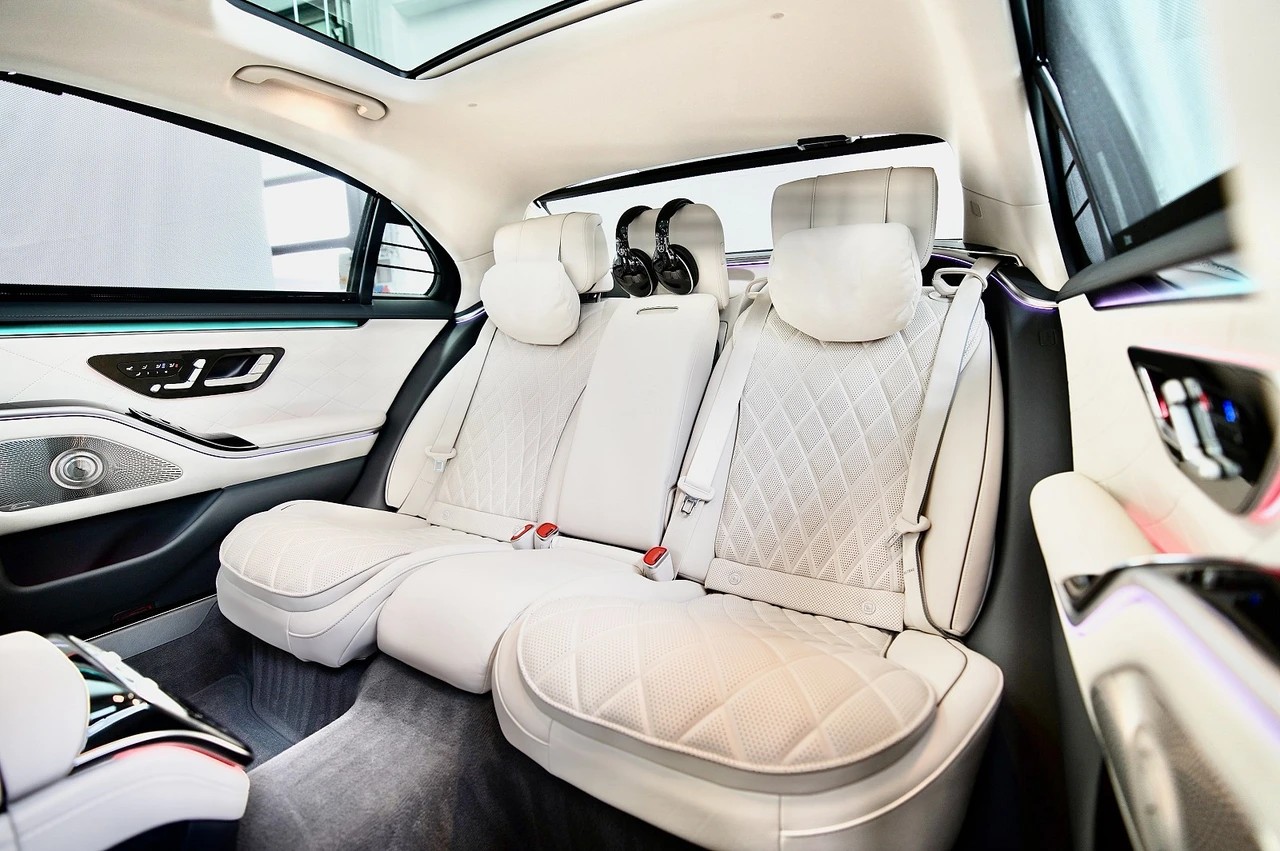 MERCEDES-BENZ S 450 L 4Matic AMG Line 9G-Tronic-image-24