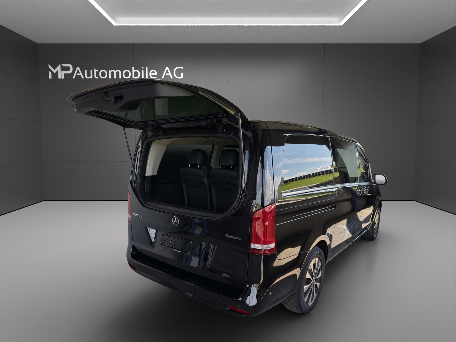 MERCEDES-BENZ V 250 d lang Avantgarde 4Matic G-Tronic-image-3