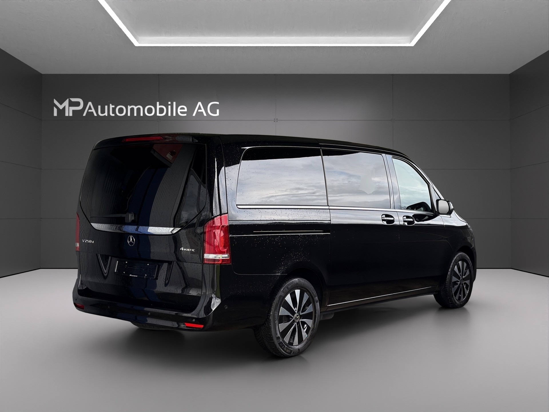 MERCEDES-BENZ V 250 d lang Avantgarde 4Matic G-Tronic-image-2