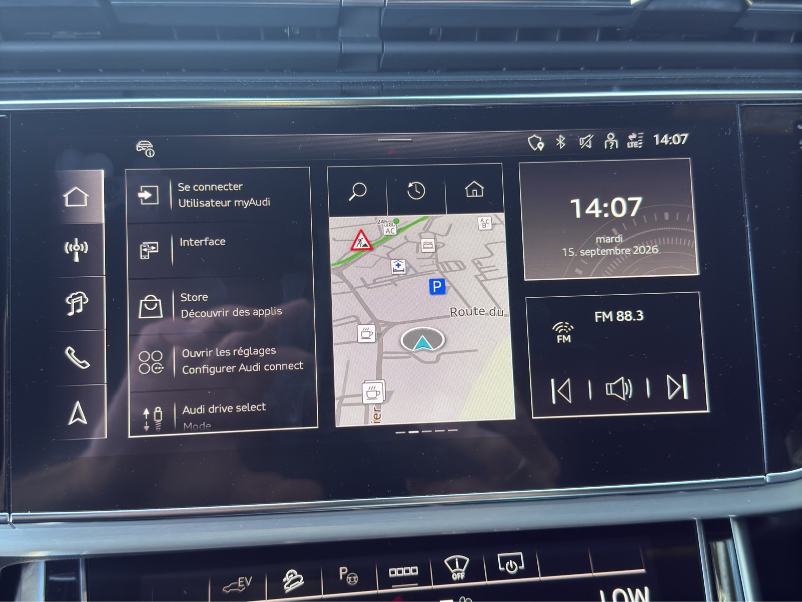 AUDI Q7 55 TFSI e quattro PHEV S line tiptronic-image-15
