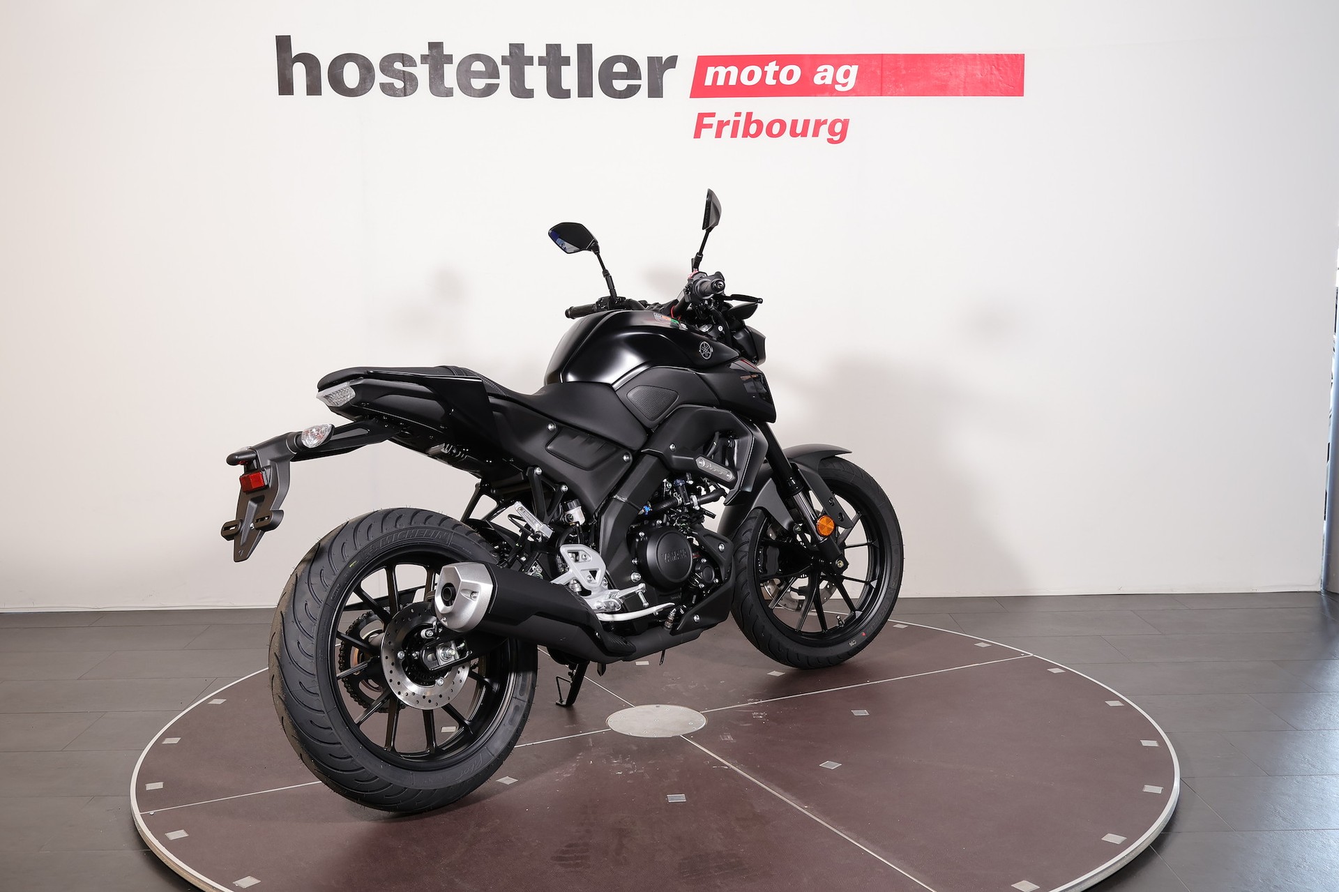 YAMAHA MT-125-showroom-element-2