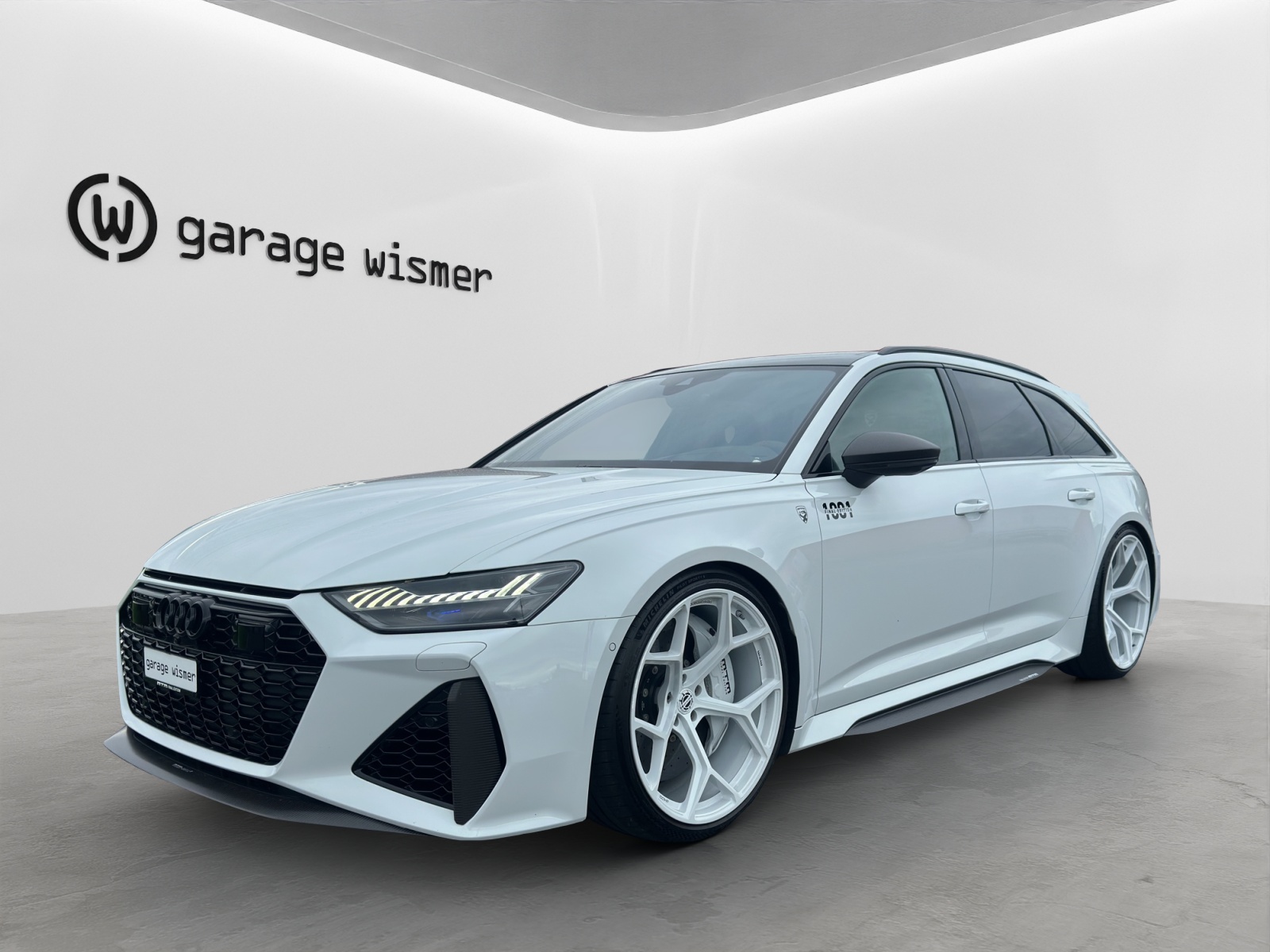 AUDI RS6 Avant 4.0 TFSI V8 Performance quattro-image-0