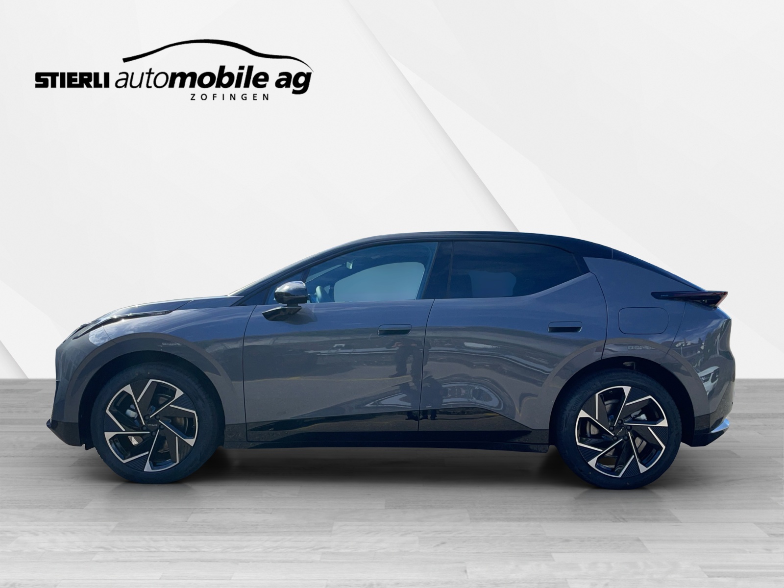 LYNK & CO 02-image-7