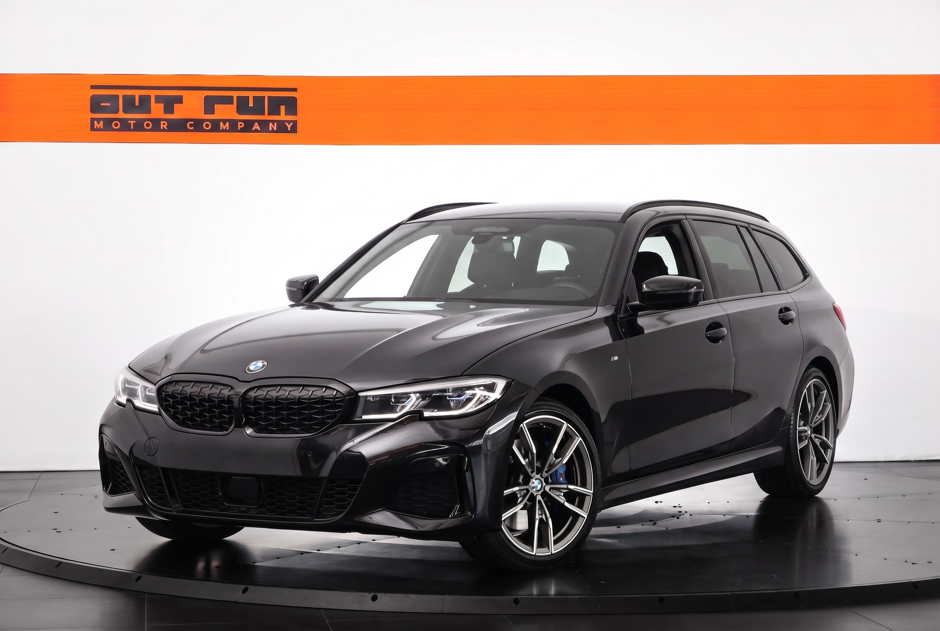 BMW M340i xDrive 48V Touring Steptronic-image-0