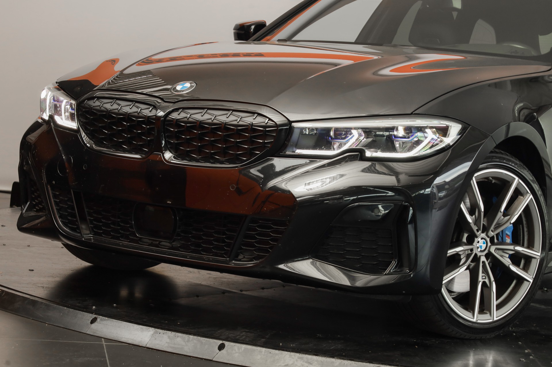 BMW M340i xDrive 48V Touring Steptronic-image-27