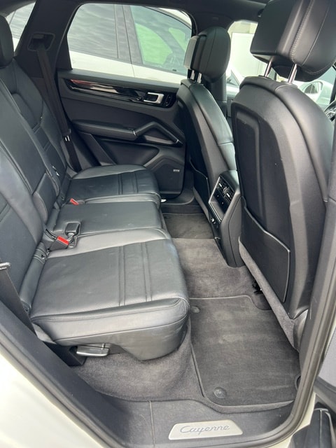 PORSCHE Cayenne-image-5